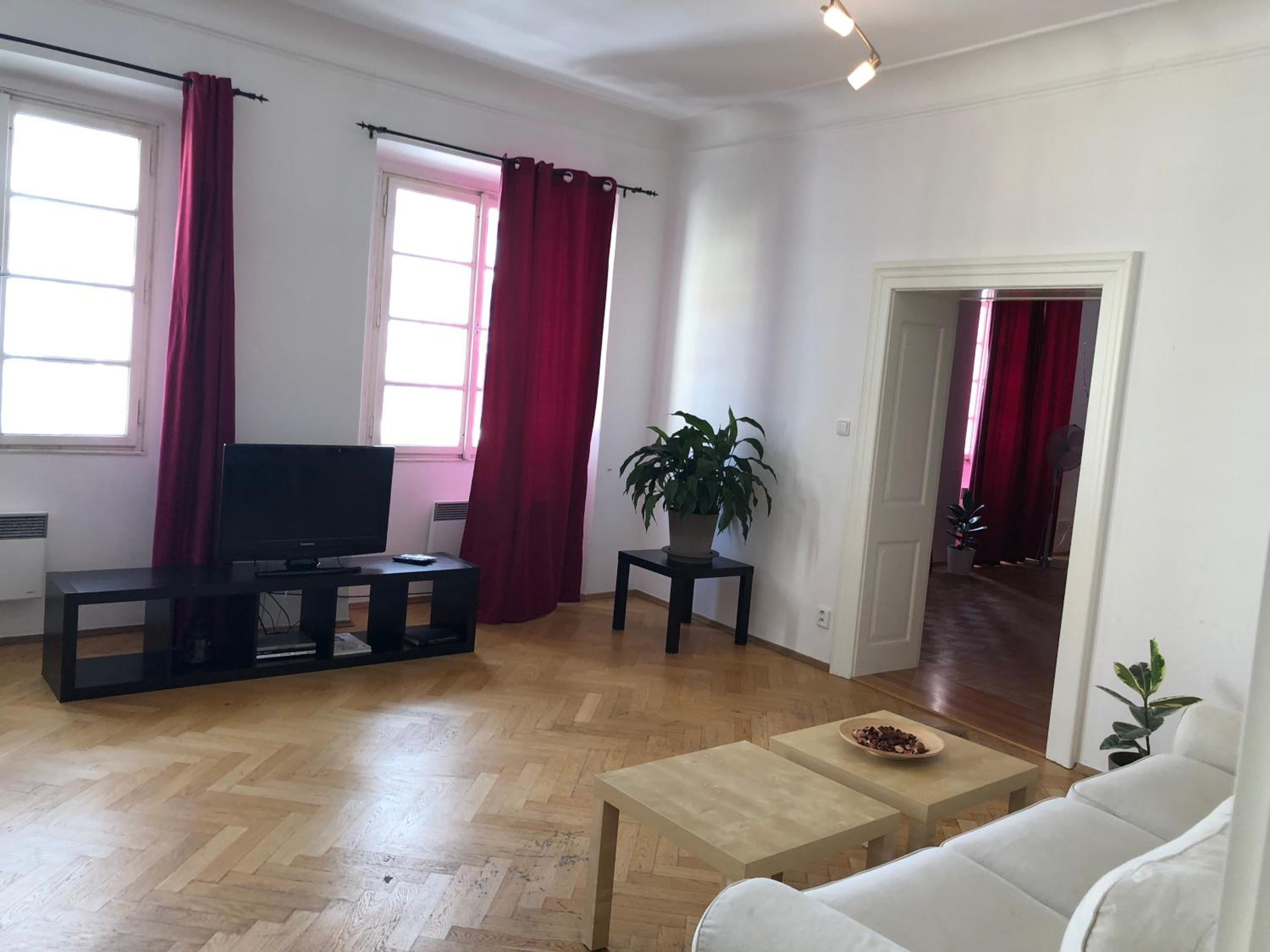 Apartment - Karlova 18