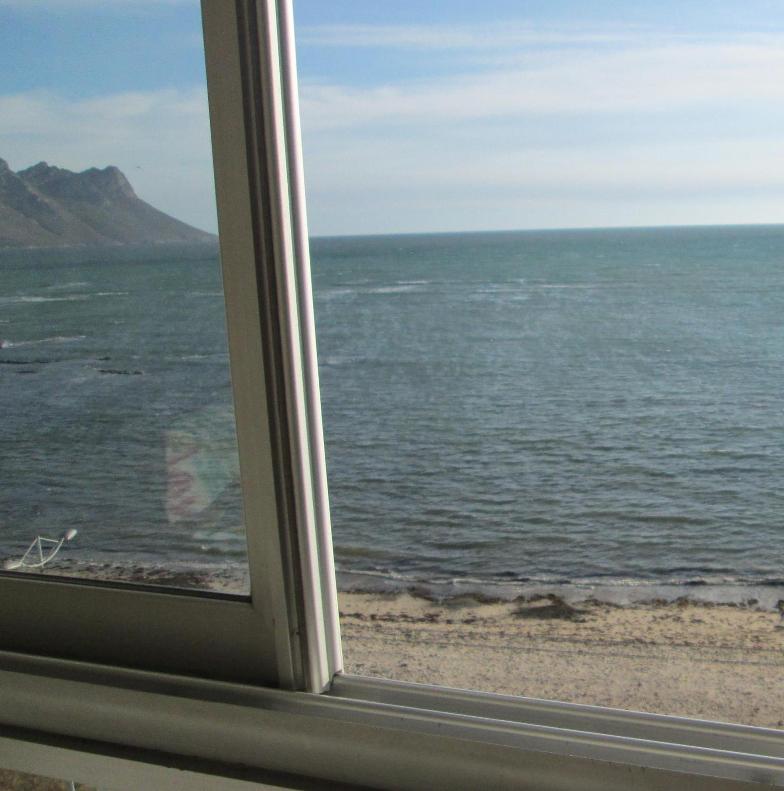 Apartment with Sea View photo 3