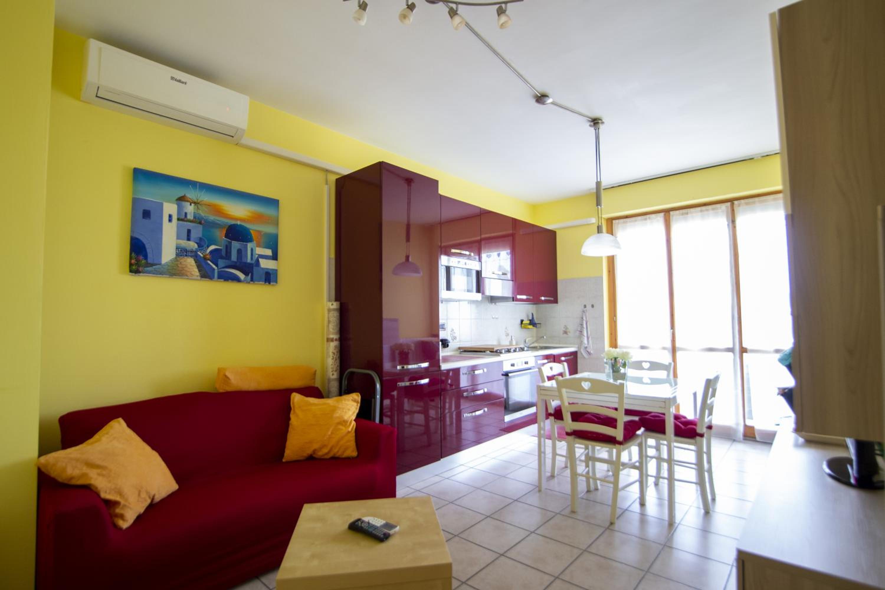 One-Bedroom Apartment