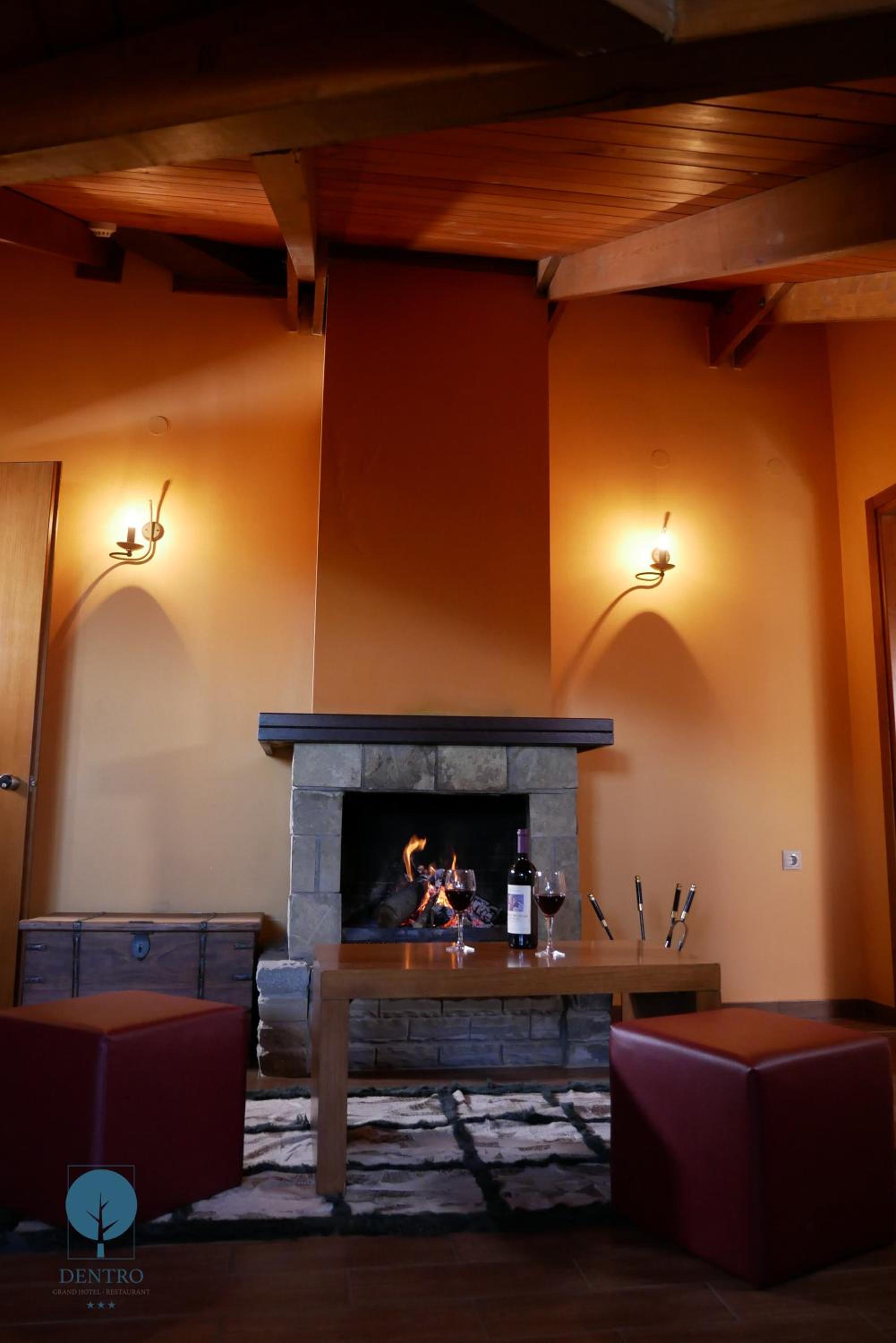 Deluxe Junior Suite - Photo 8