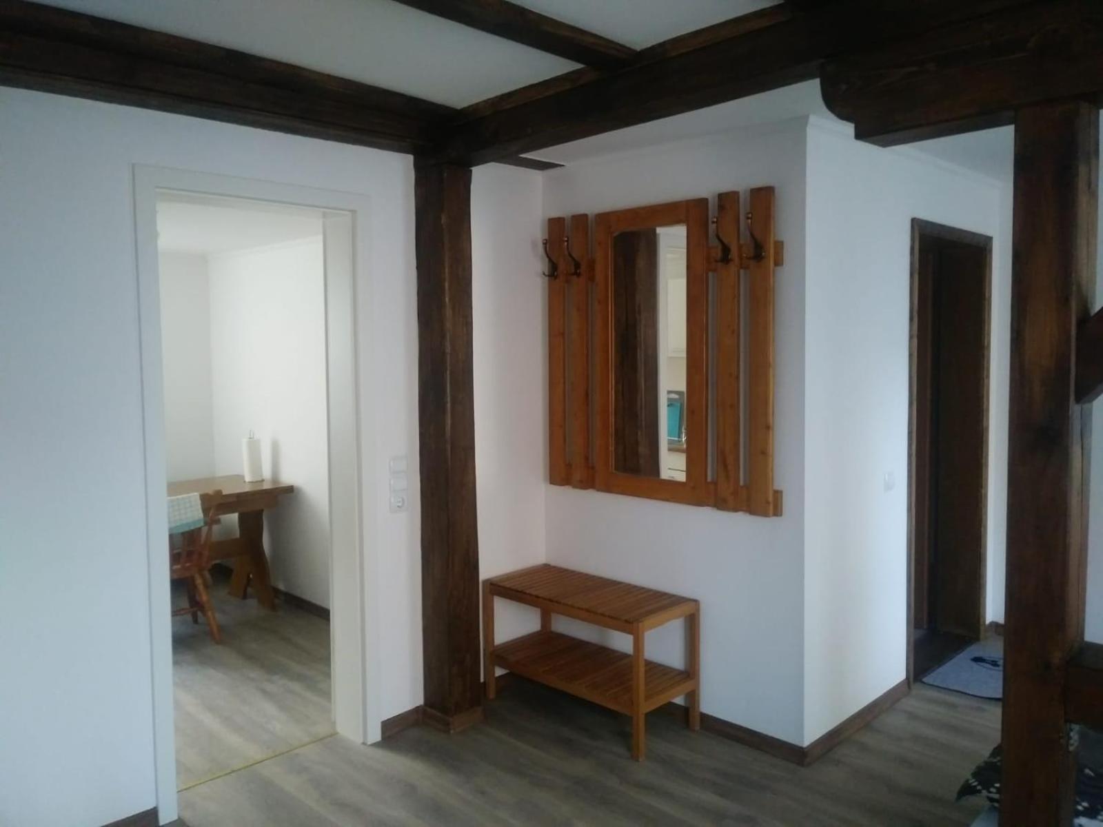 Family Apartment with Private Bathroom and Kitchen - Photo 3