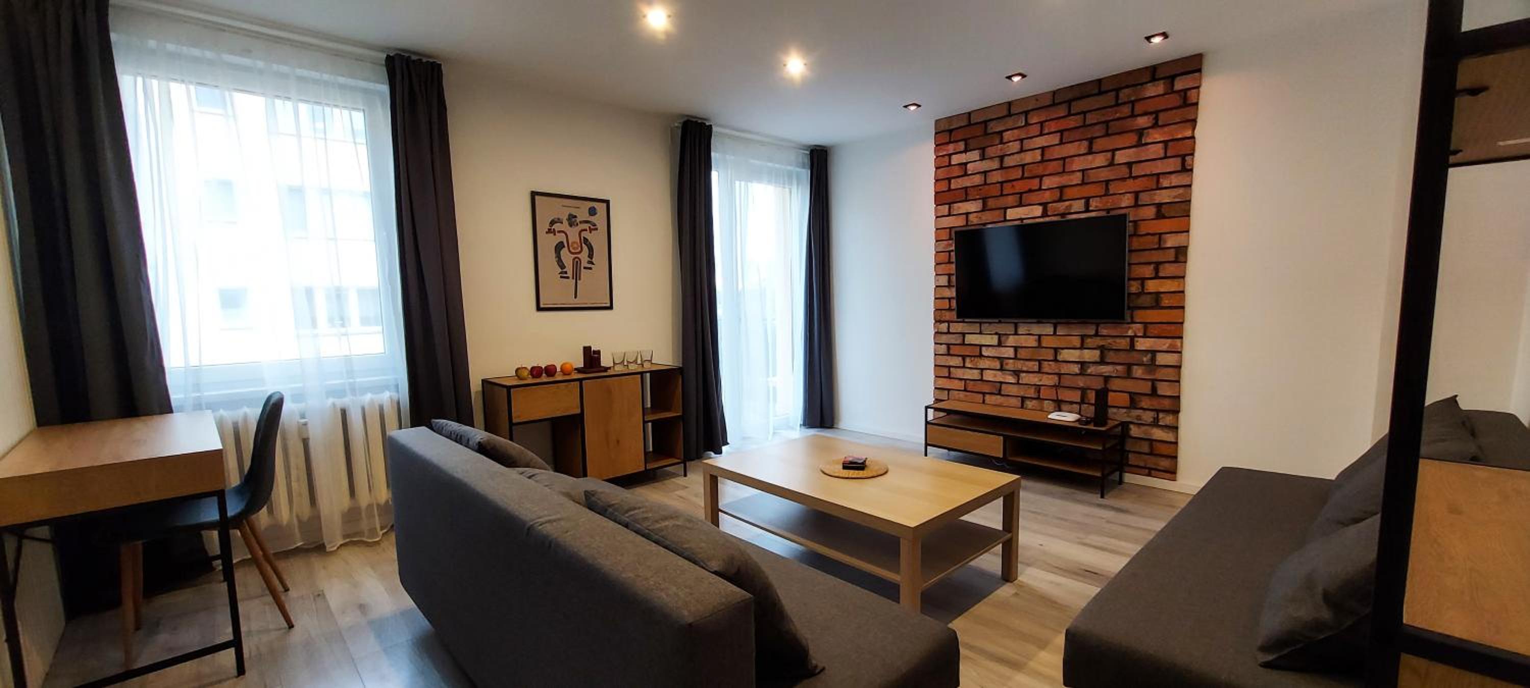 One-Bedroom Apartment