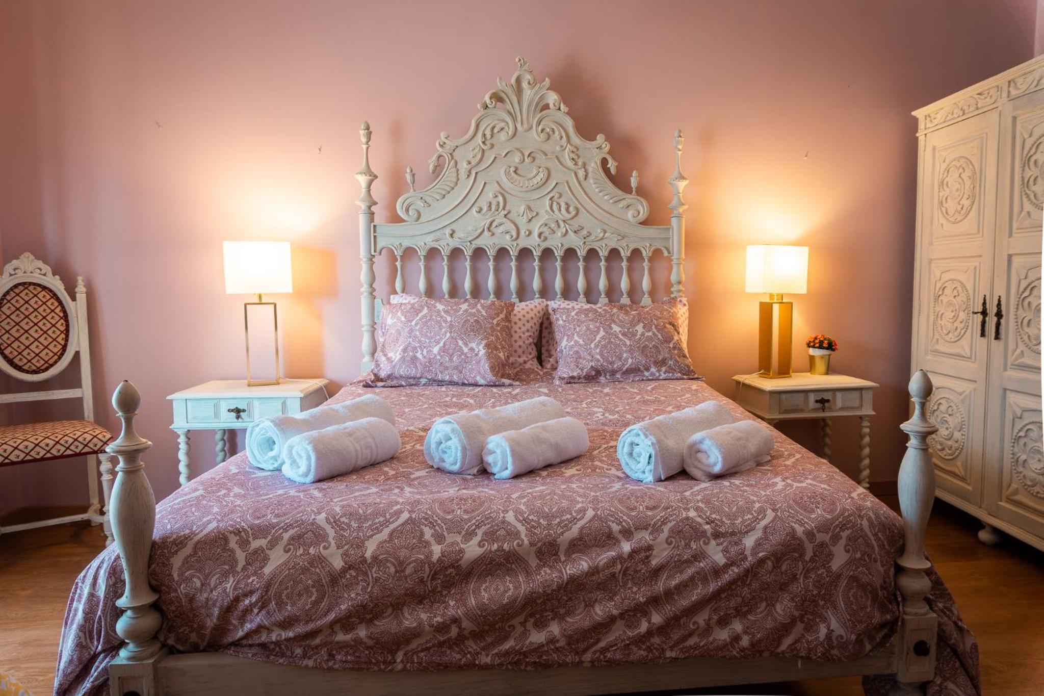 Deluxe Suite - Photo 3