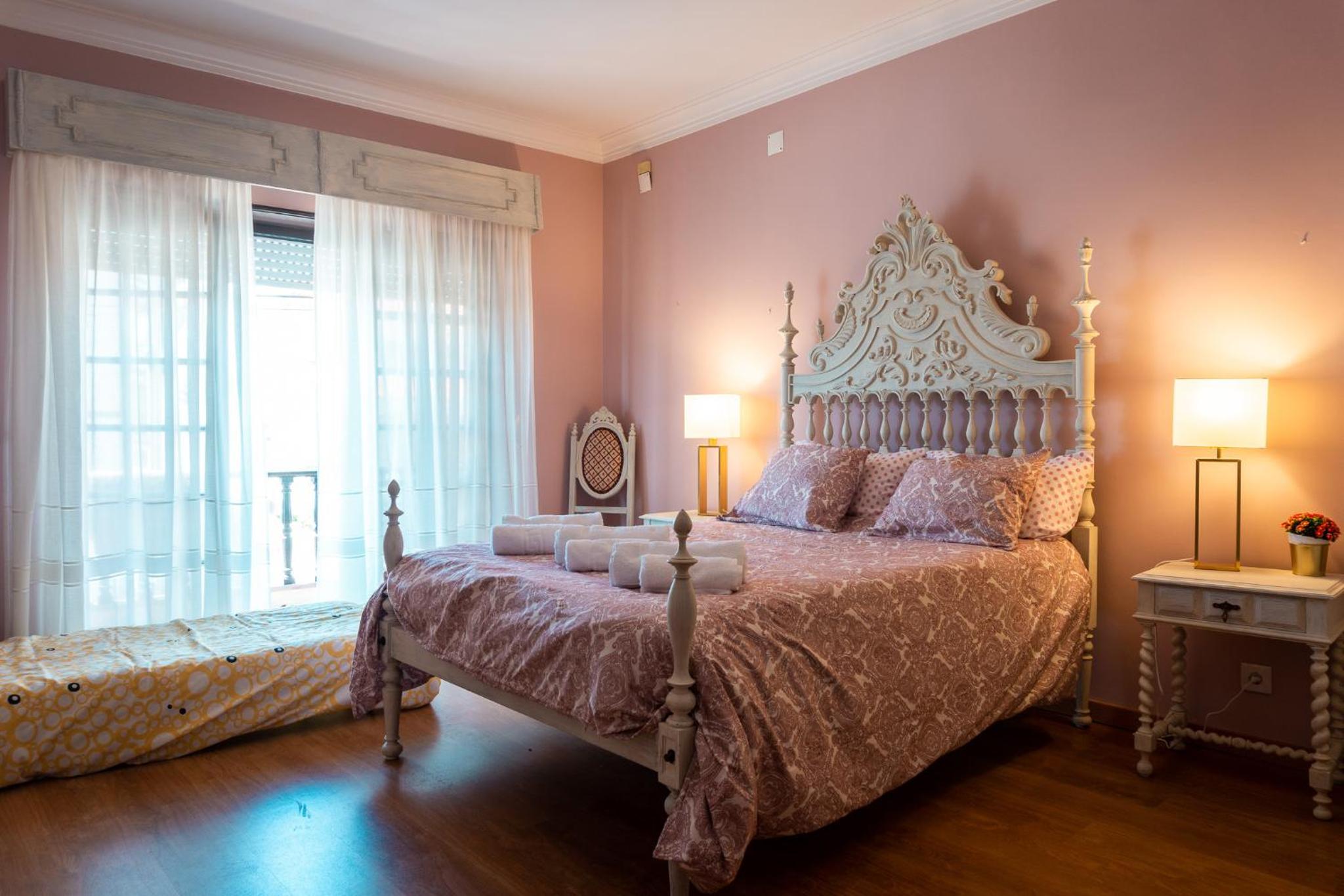 Deluxe Suite - Photo 8
