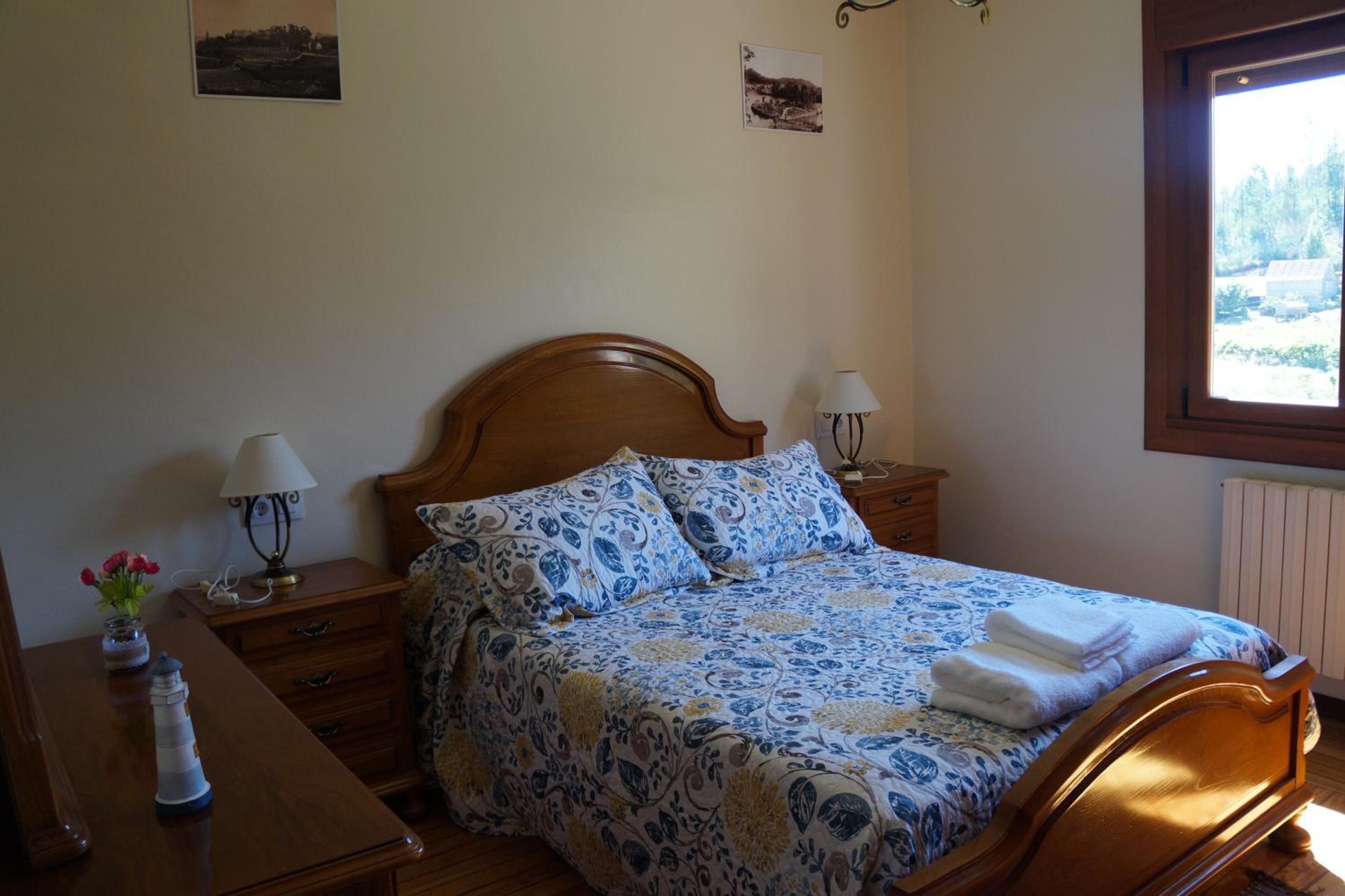 Four-Bedroom House - Photo 3