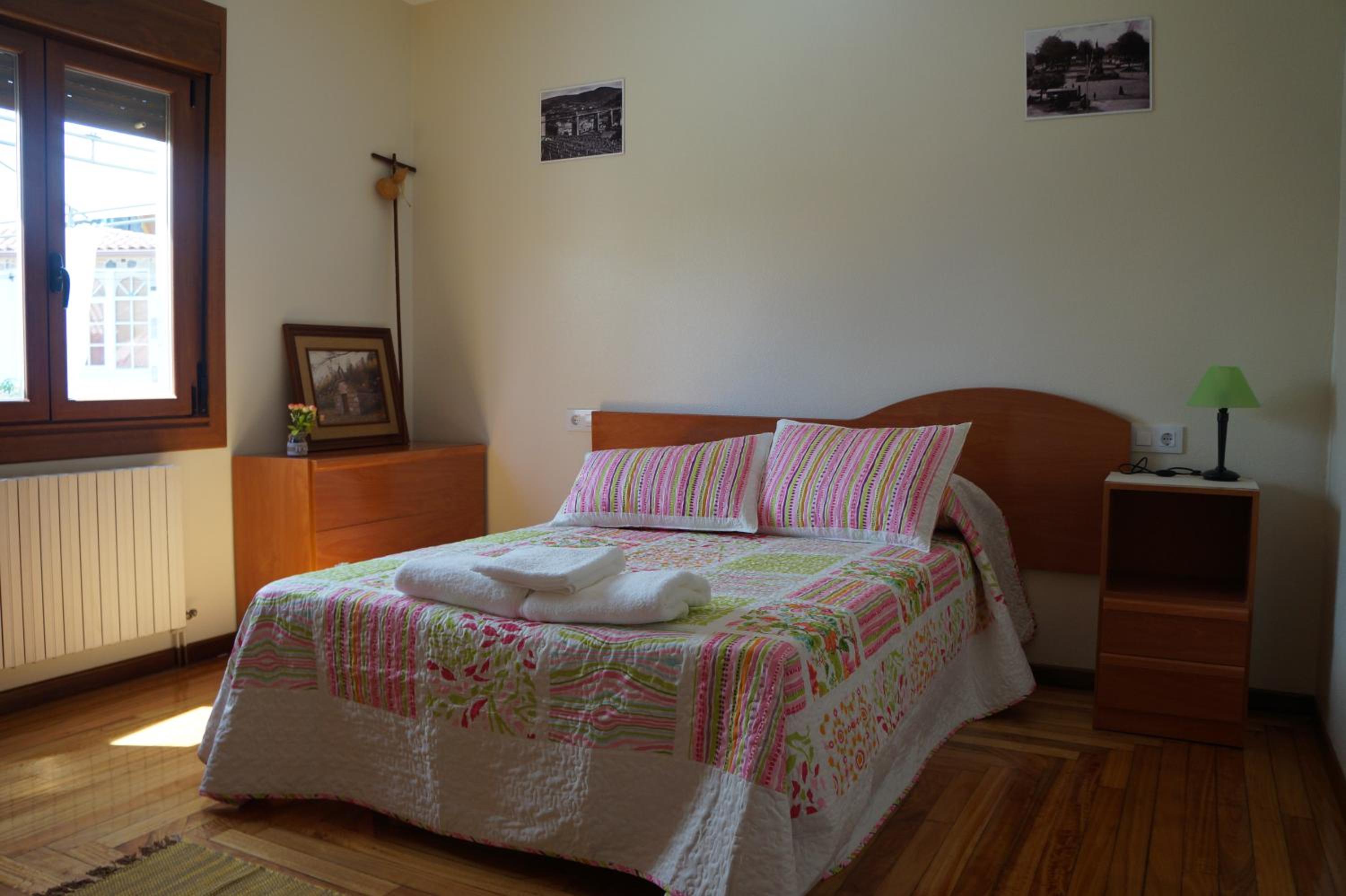 Four-Bedroom House - Photo 7