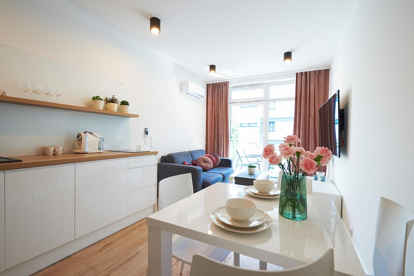 Studio Apartment