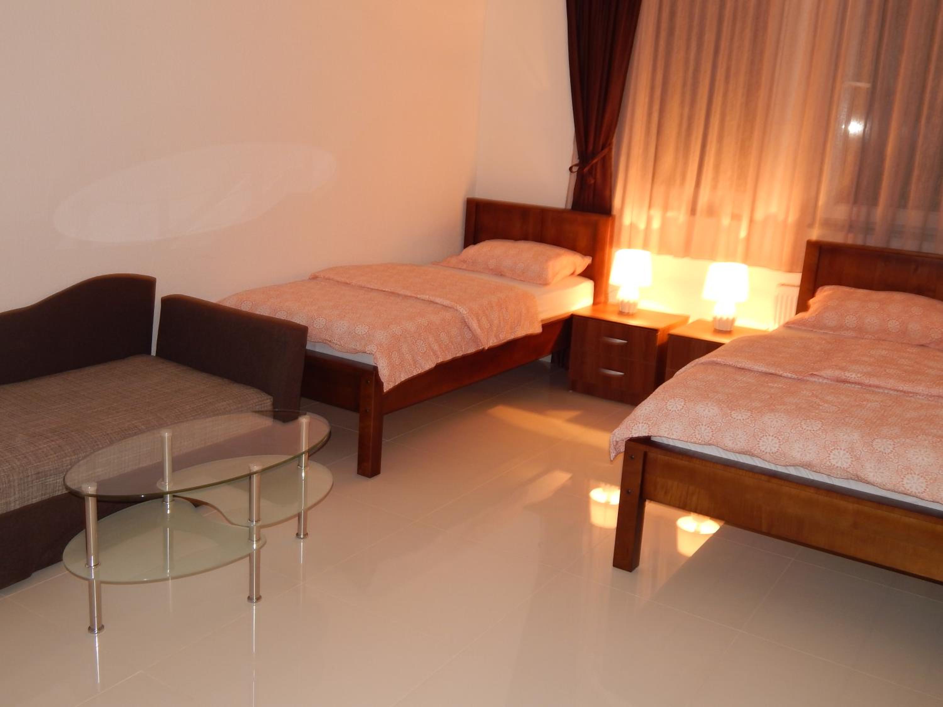 Studio Apartment photo 2