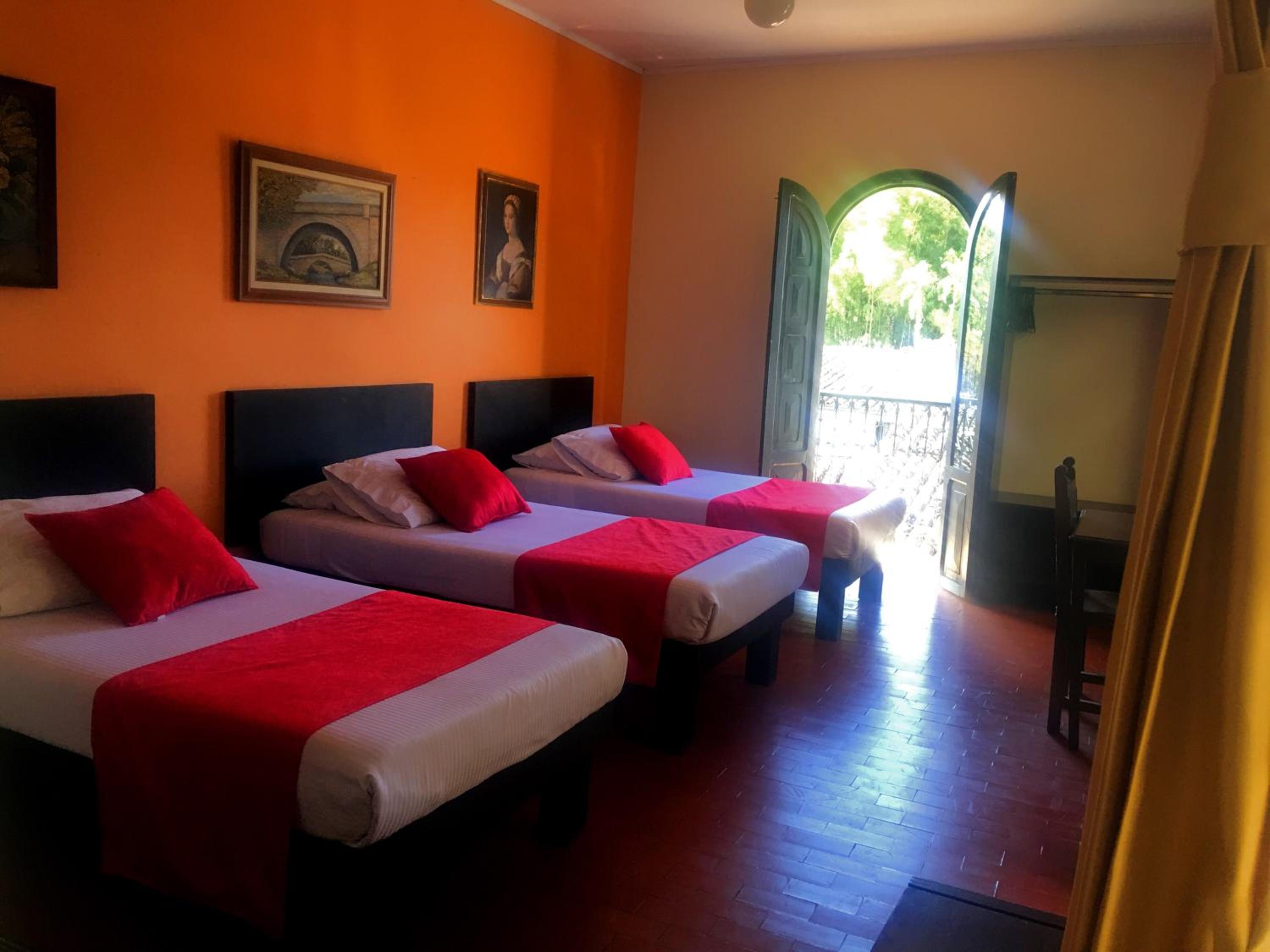 Triple Room
