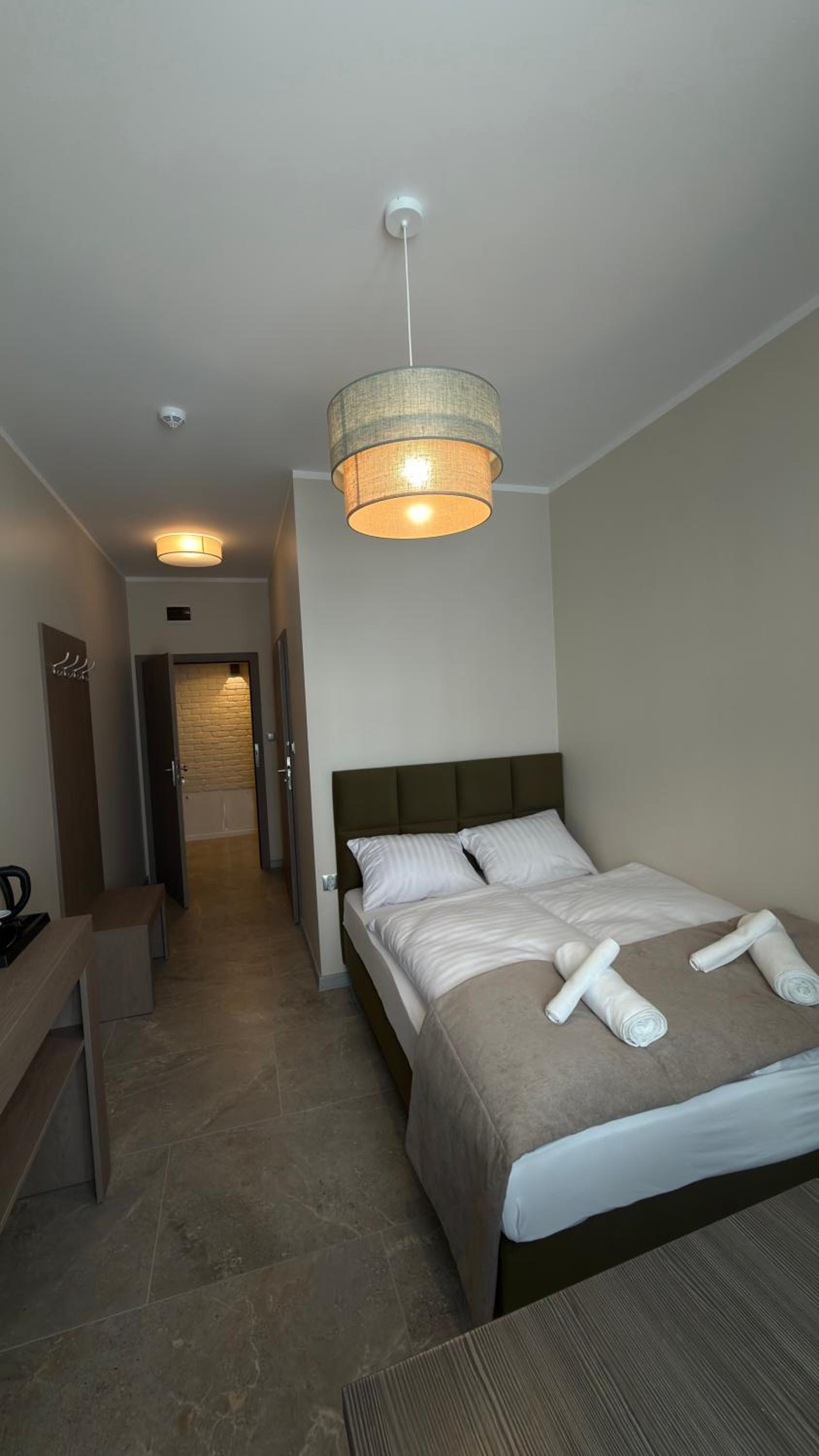 Double Room (1 Adult + 1 Child)