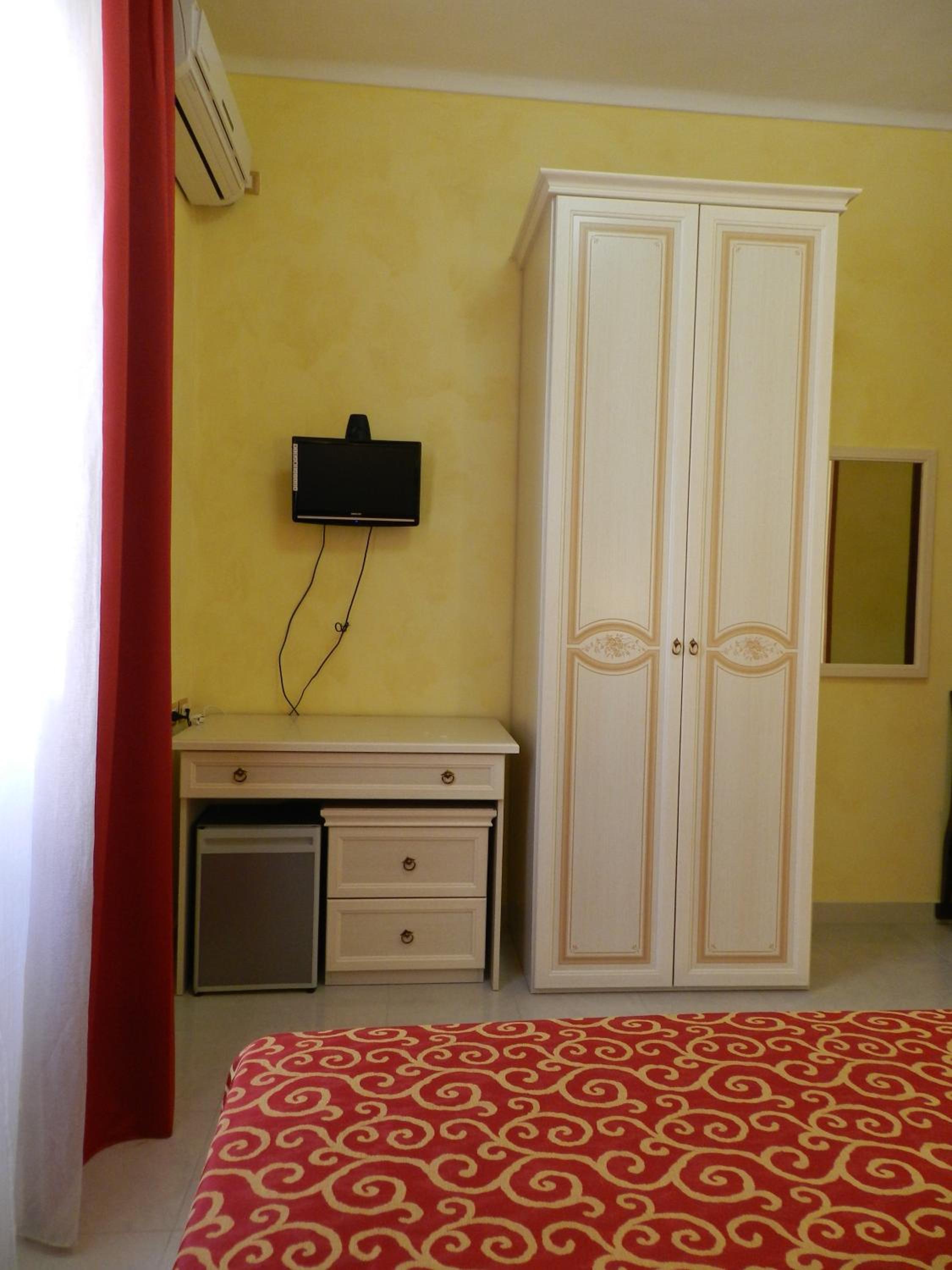 Quadruple Room photo 3