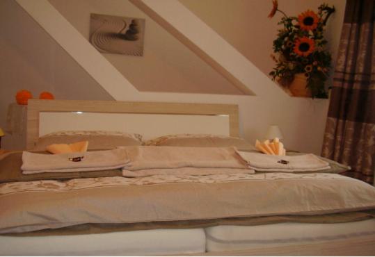 Large Double Room with Balcony photo 1