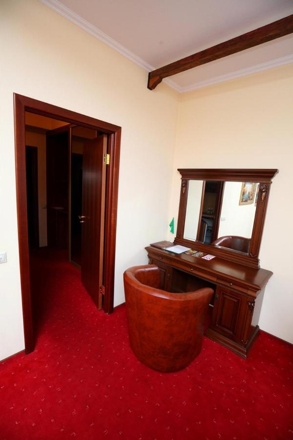 King Suite photo 2