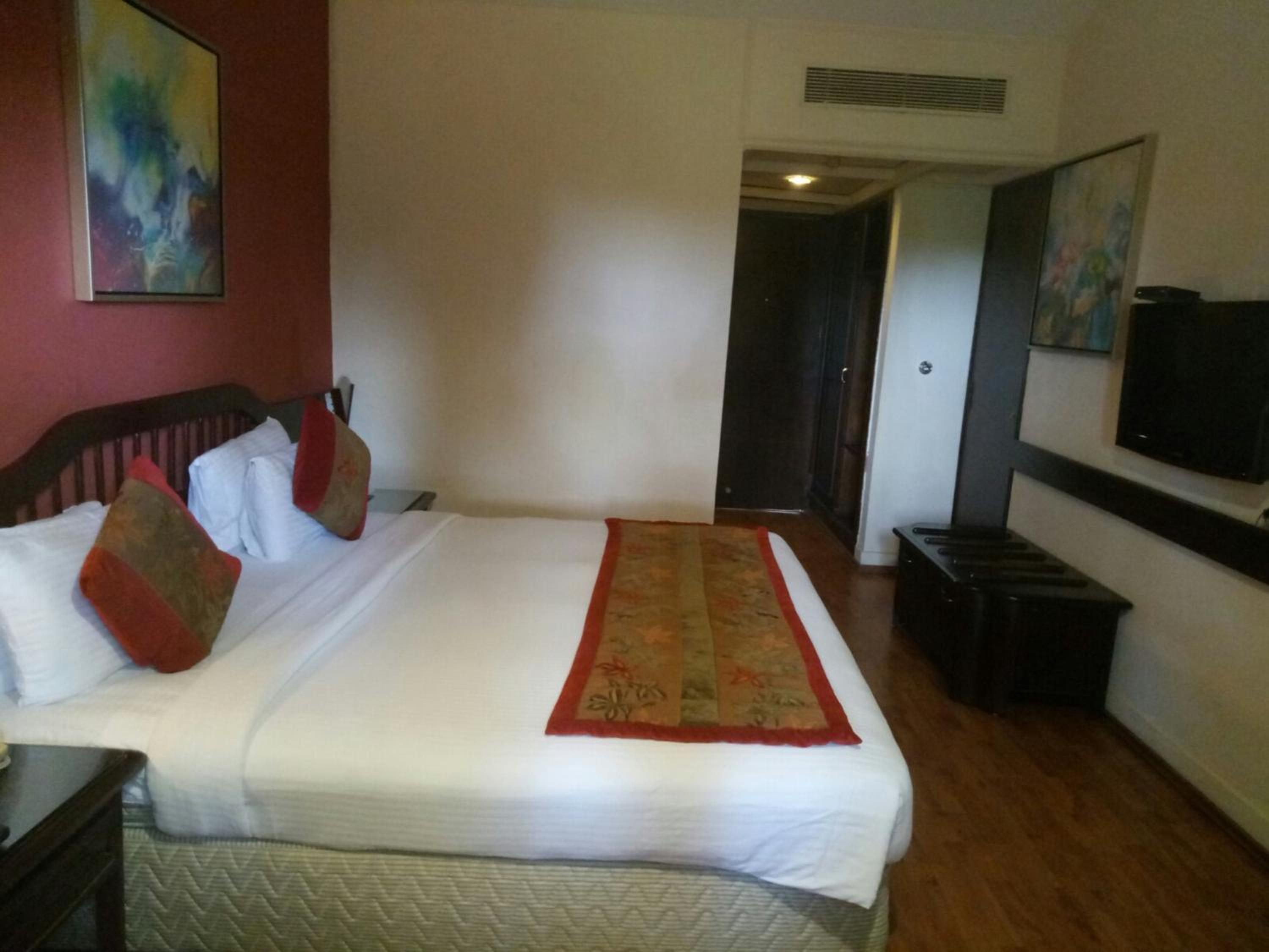Standard Double or Twin Room photo 2