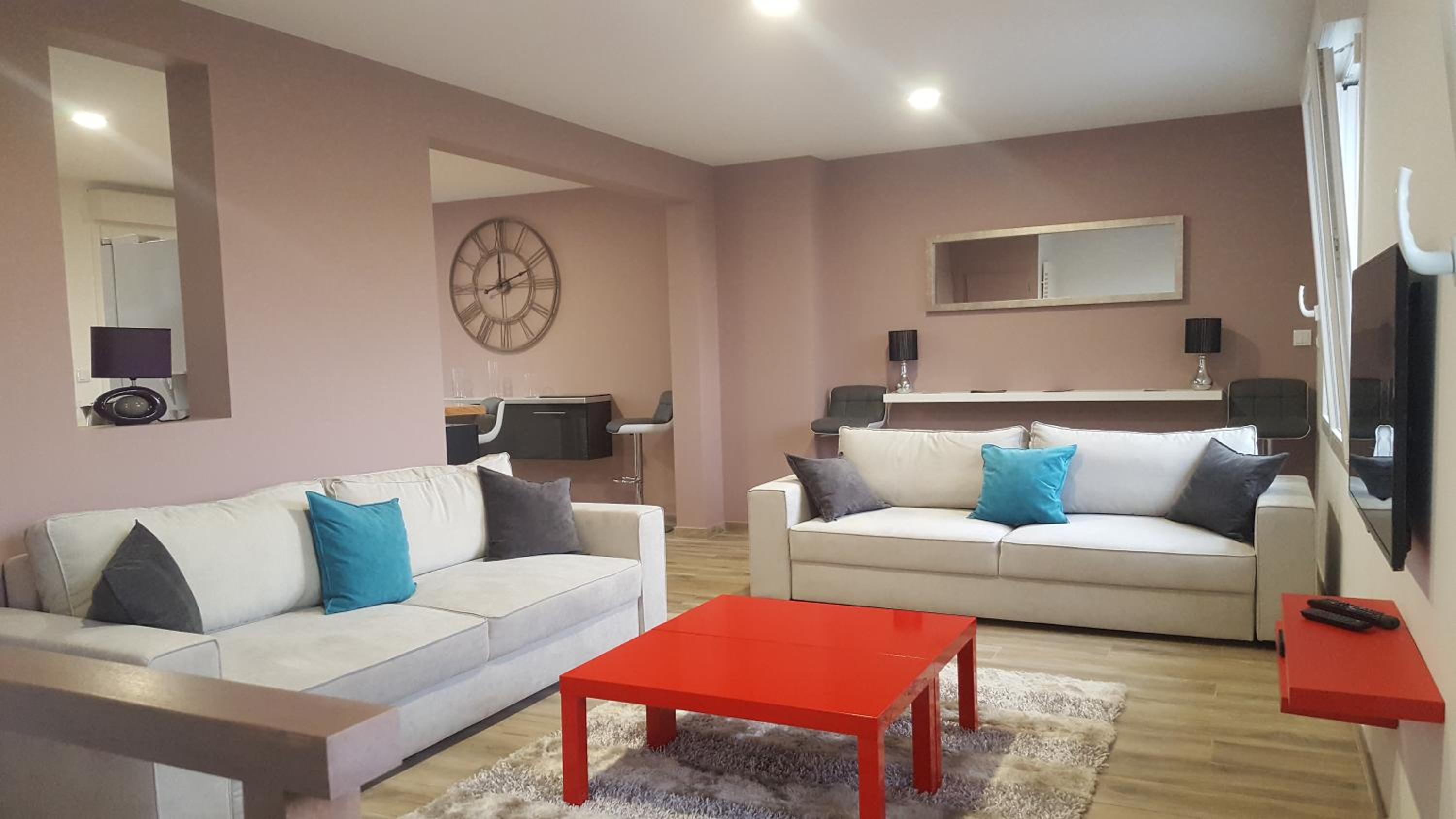 Apartment - Split Level