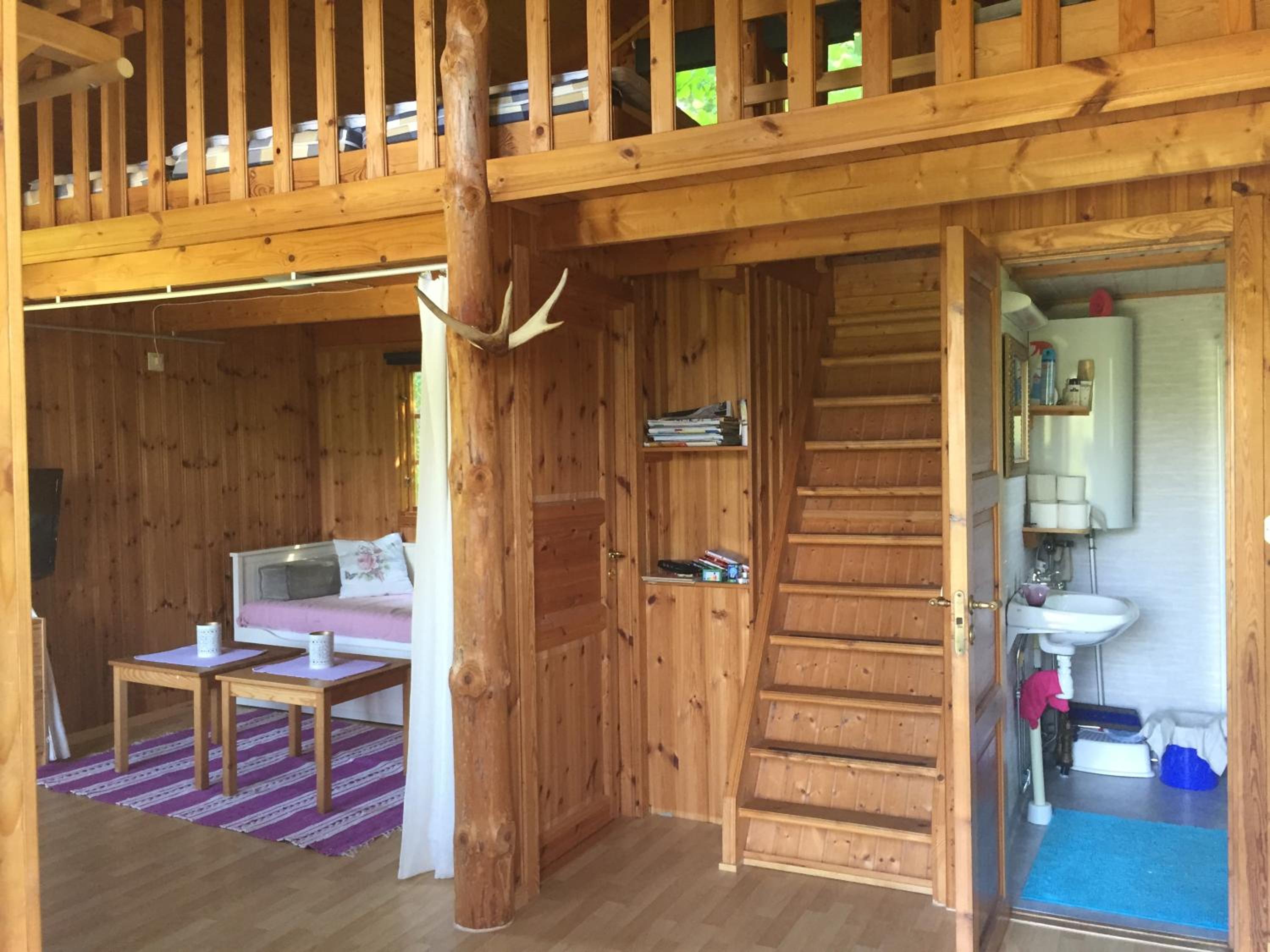 Cottage 2 photo 3