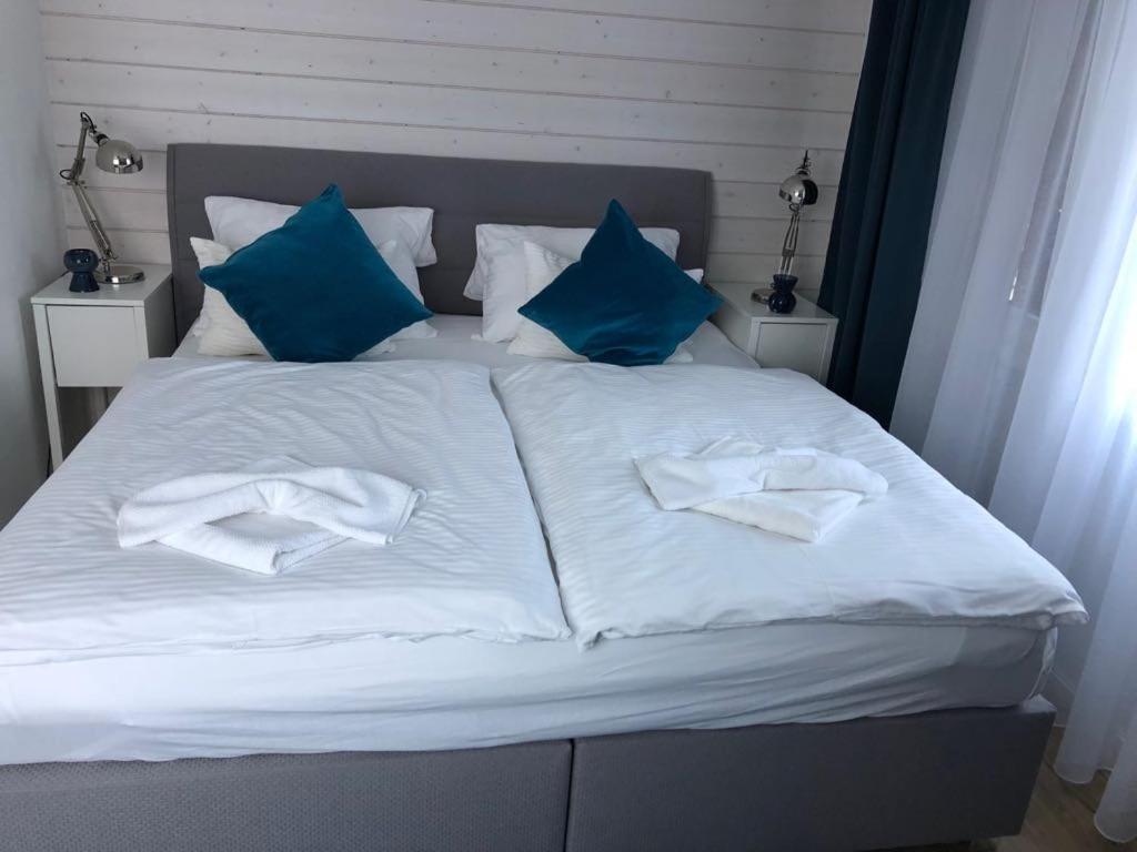 Budget Double Room - Photo 1