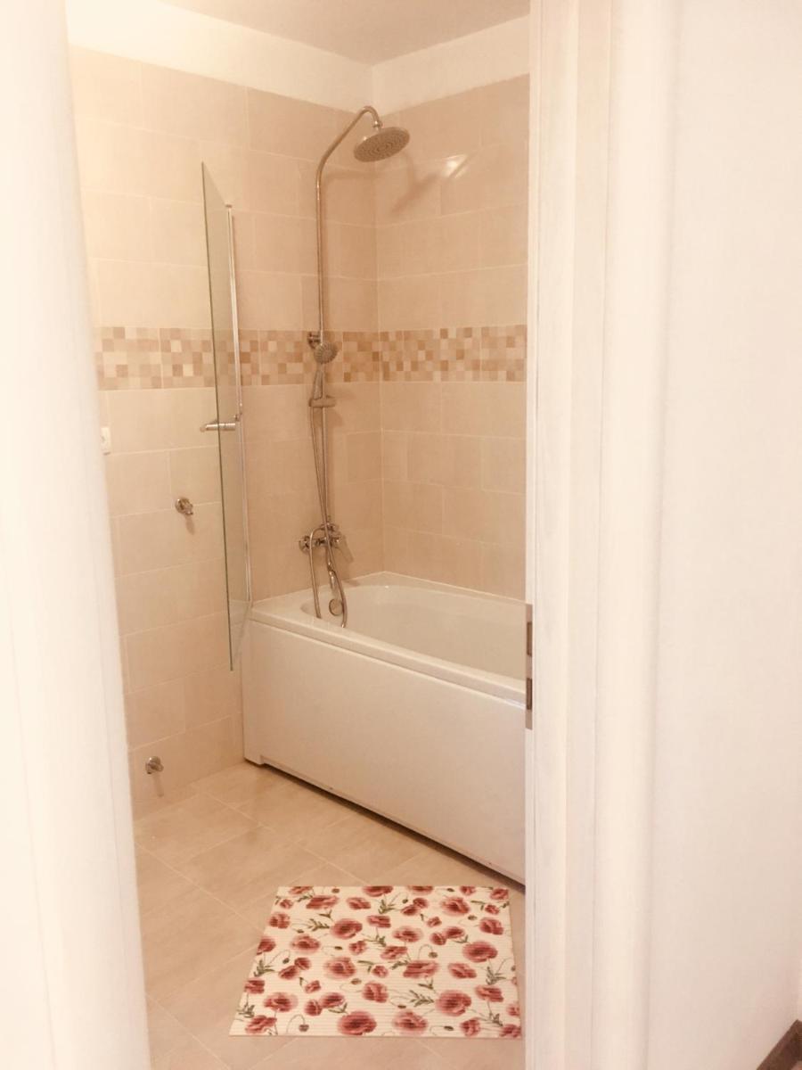 Apartment - Photo 16