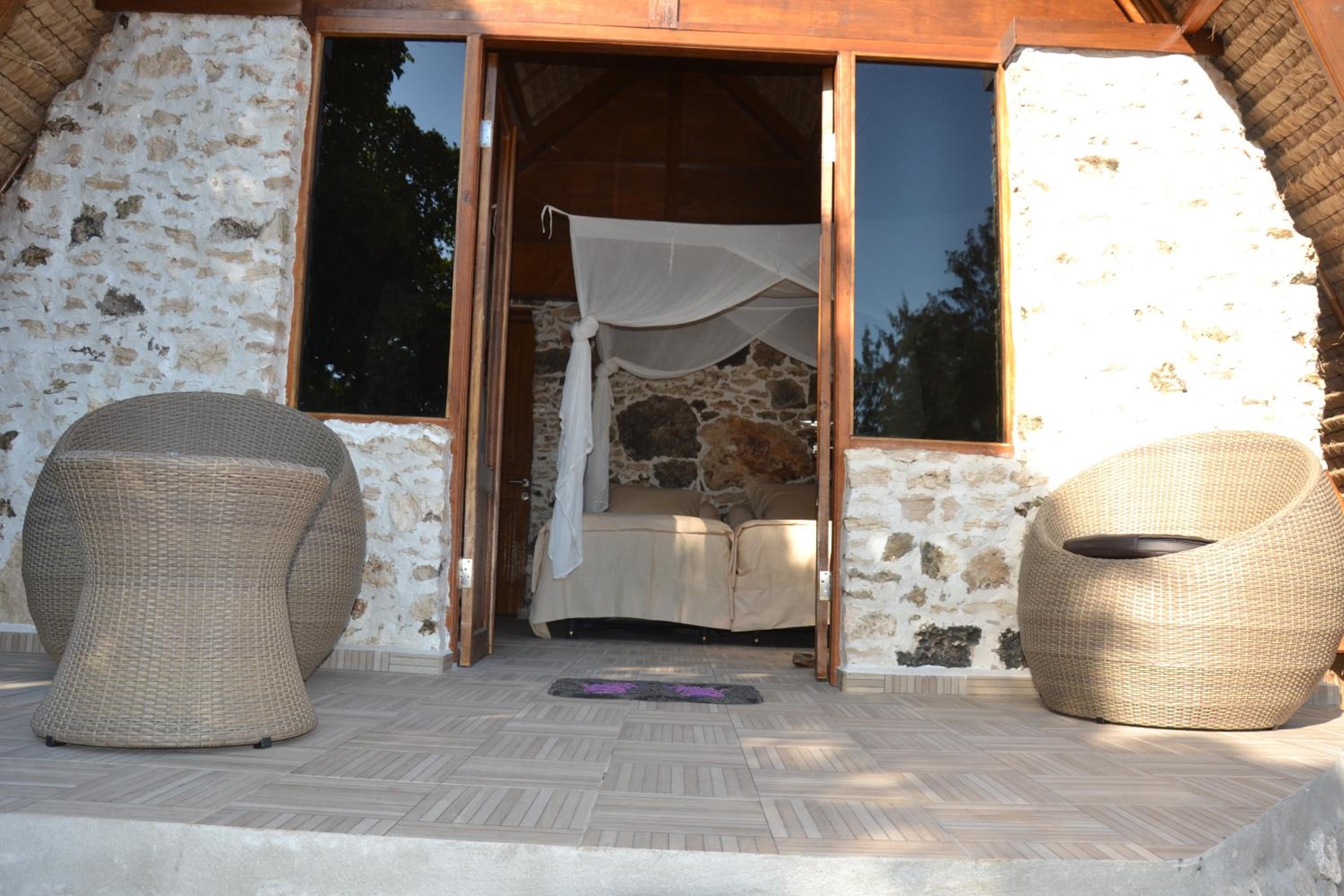 Bungalow - Beach Front photo 3