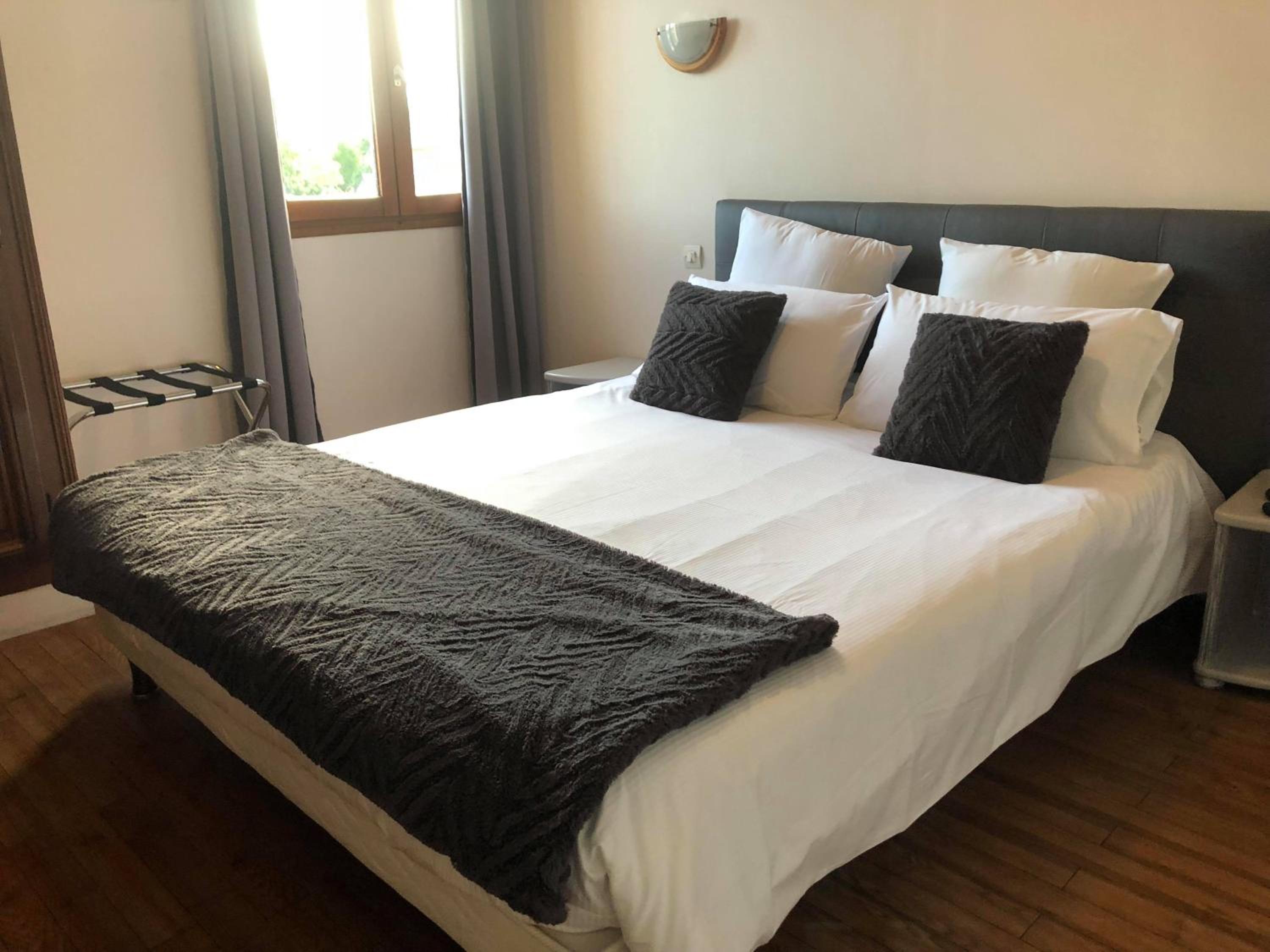 Comfort Double Room - Photo 5