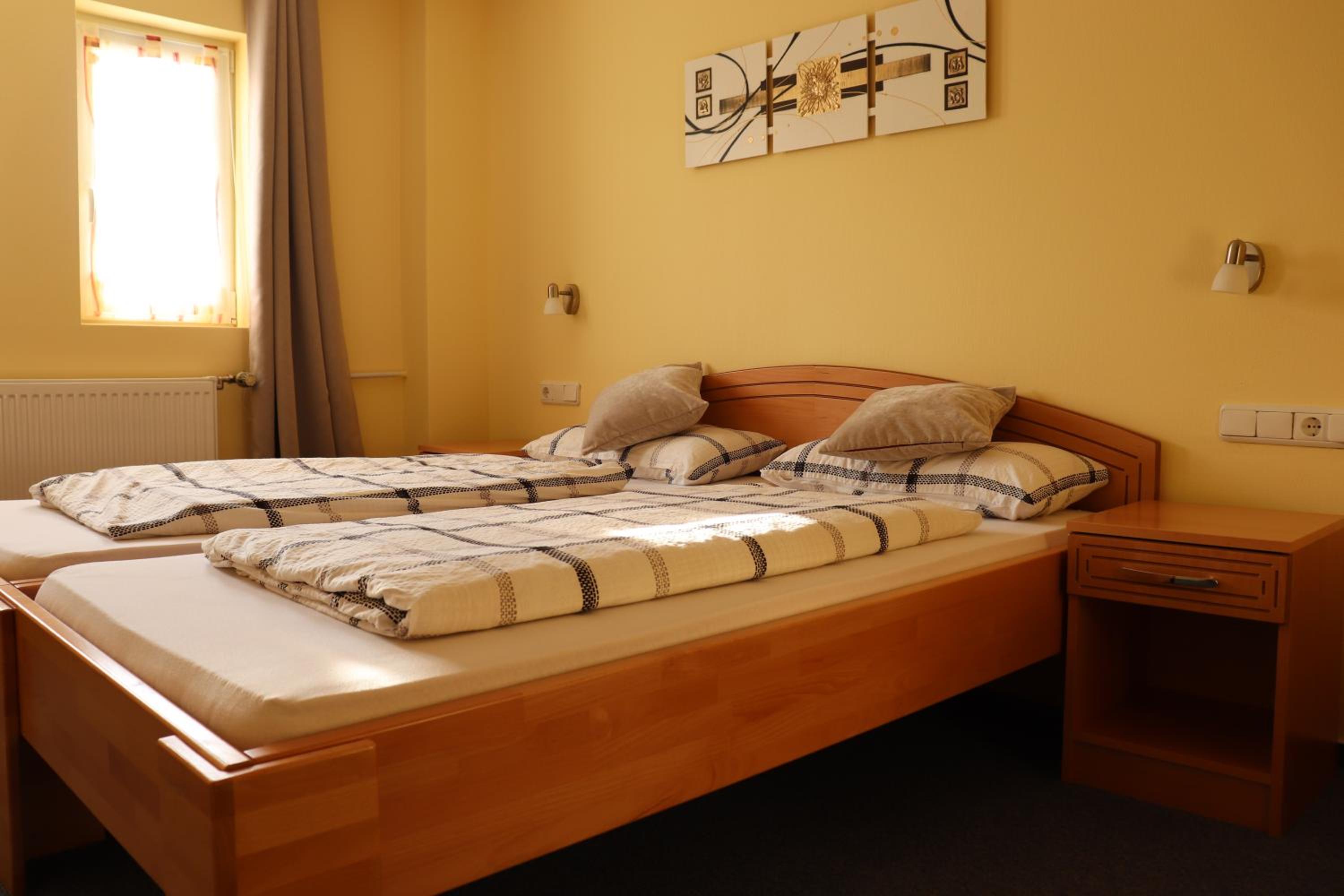 Double Room - Photo 1