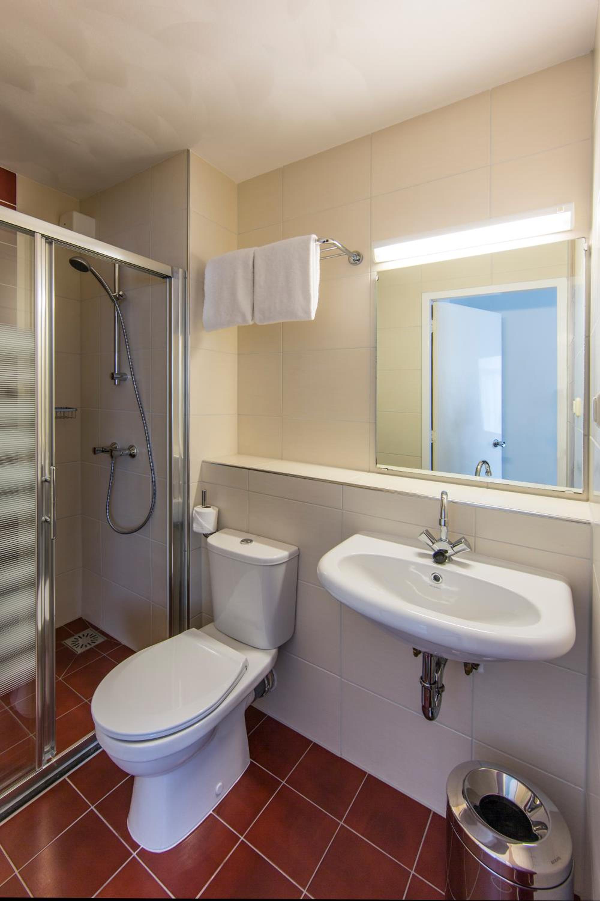 Small Double Room photo 2