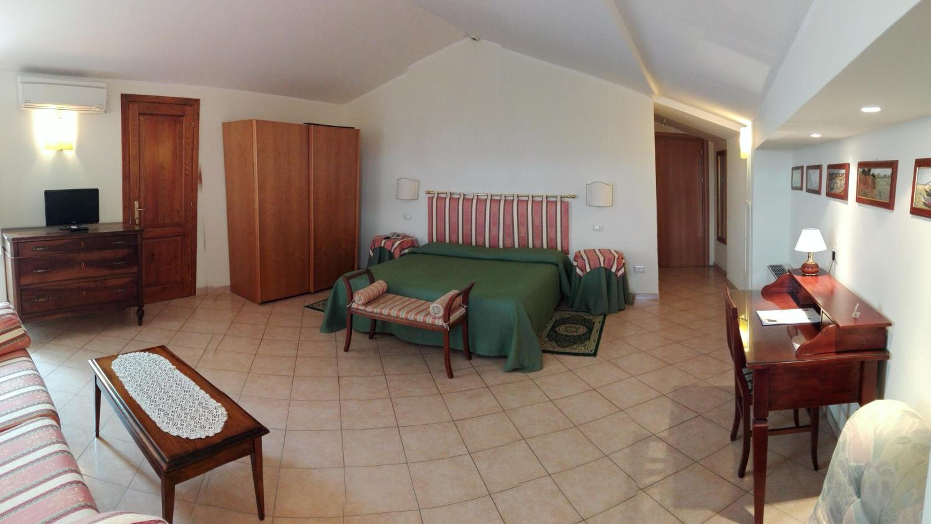 Triple Room photo 1
