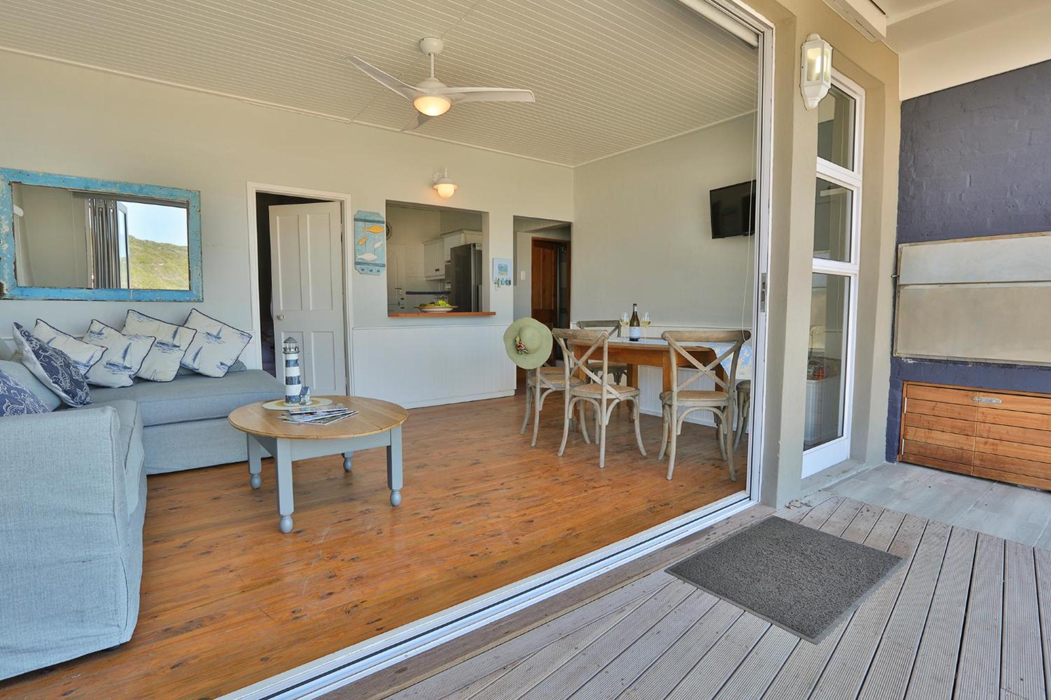 Apartment with Sea View photo 1