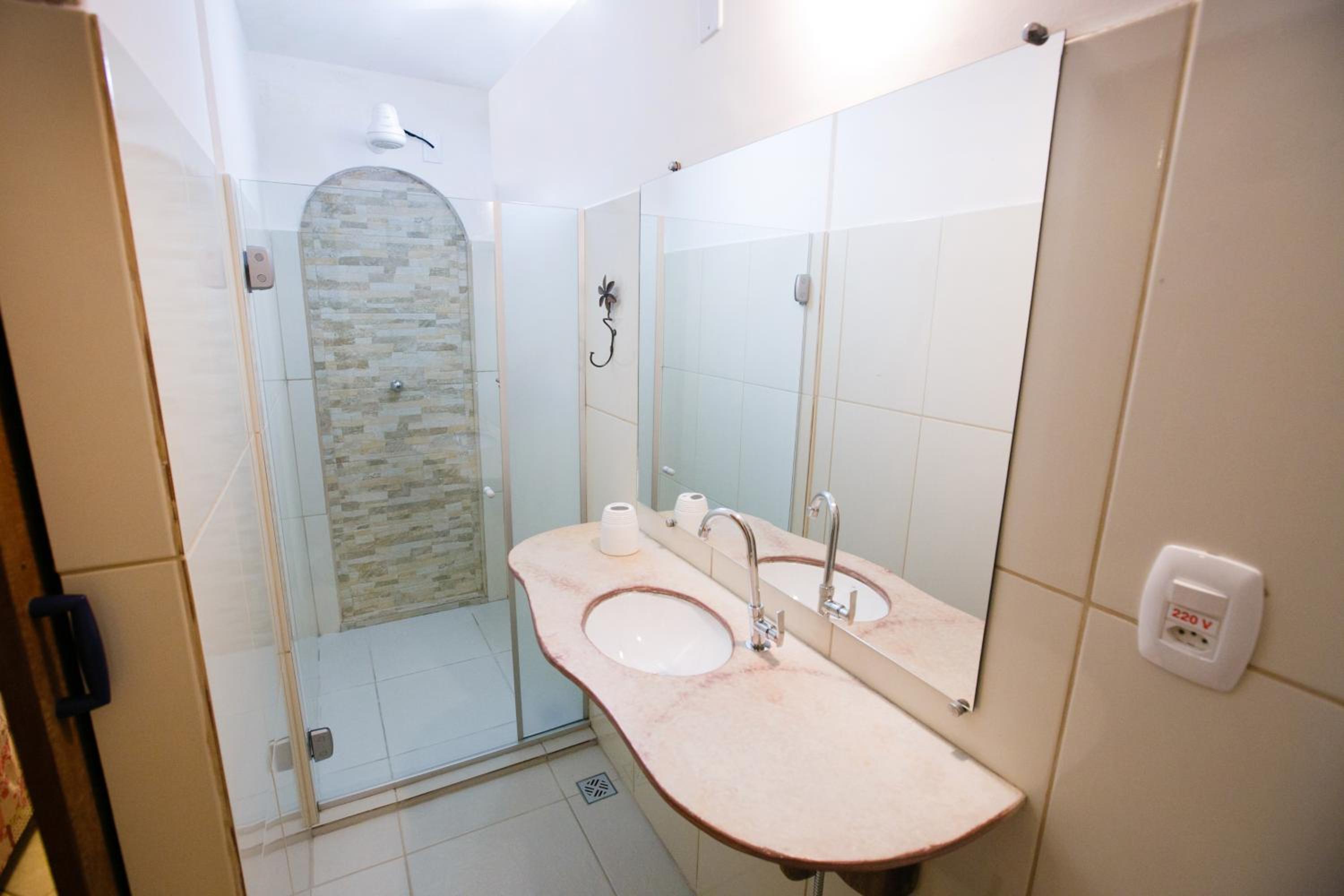 Double or Twin Room with Balcony photo 2