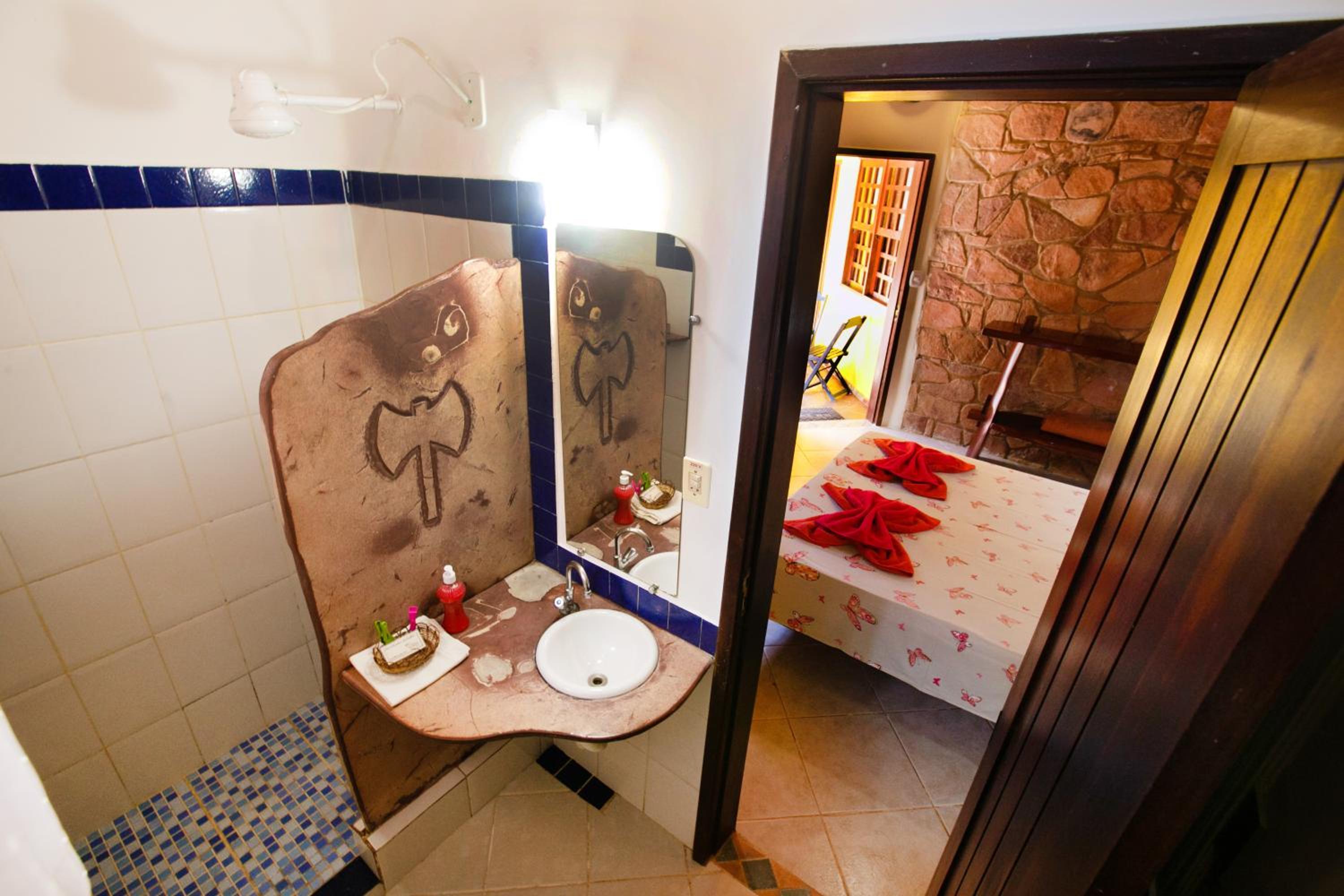 Basic Double Room photo 2