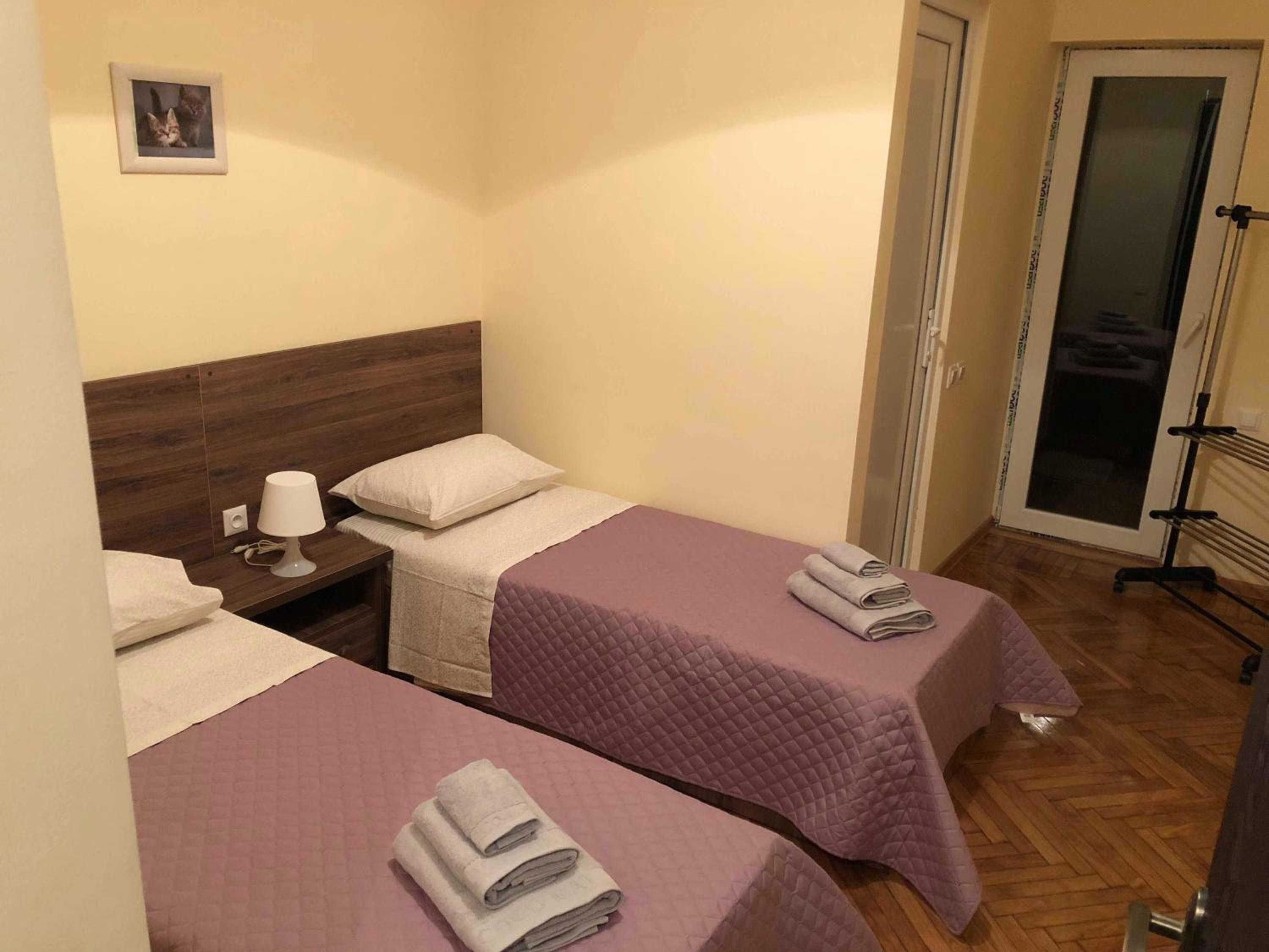 Double or Twin Room with Private Bathroom photo 3