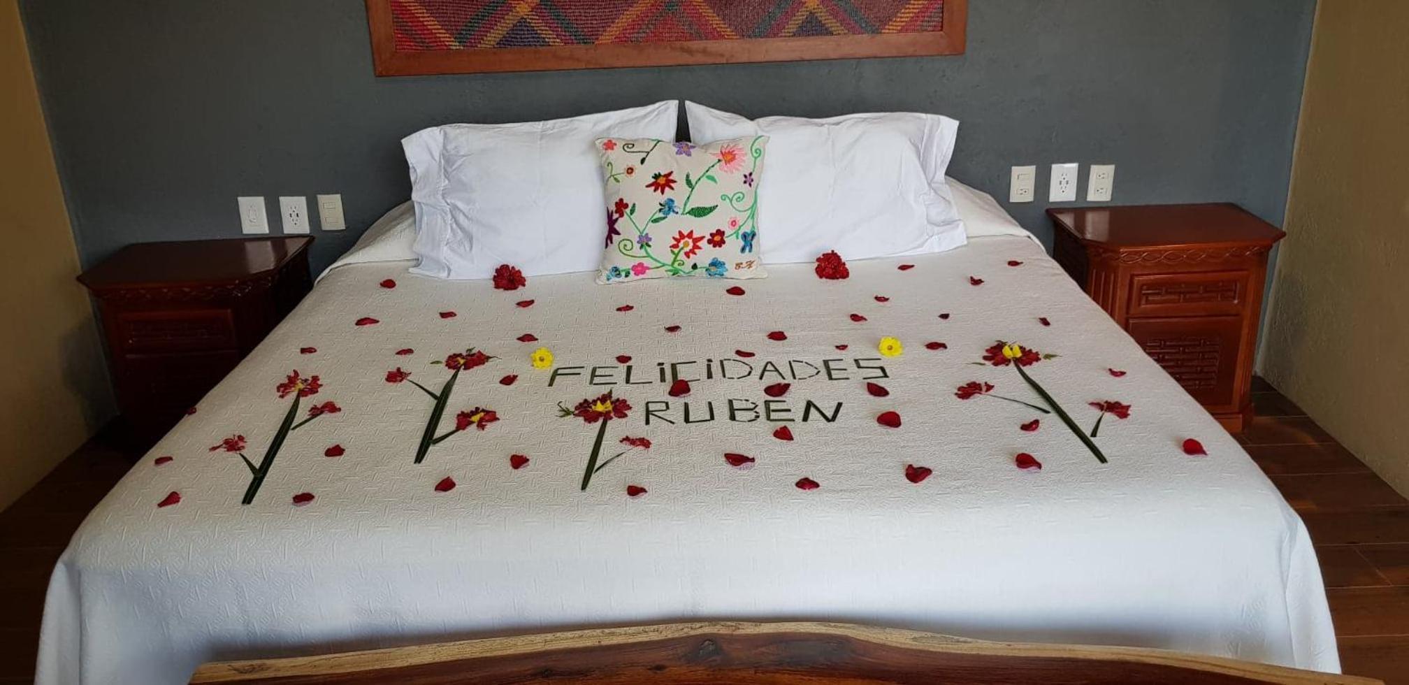 Deluxe King Room photo 1