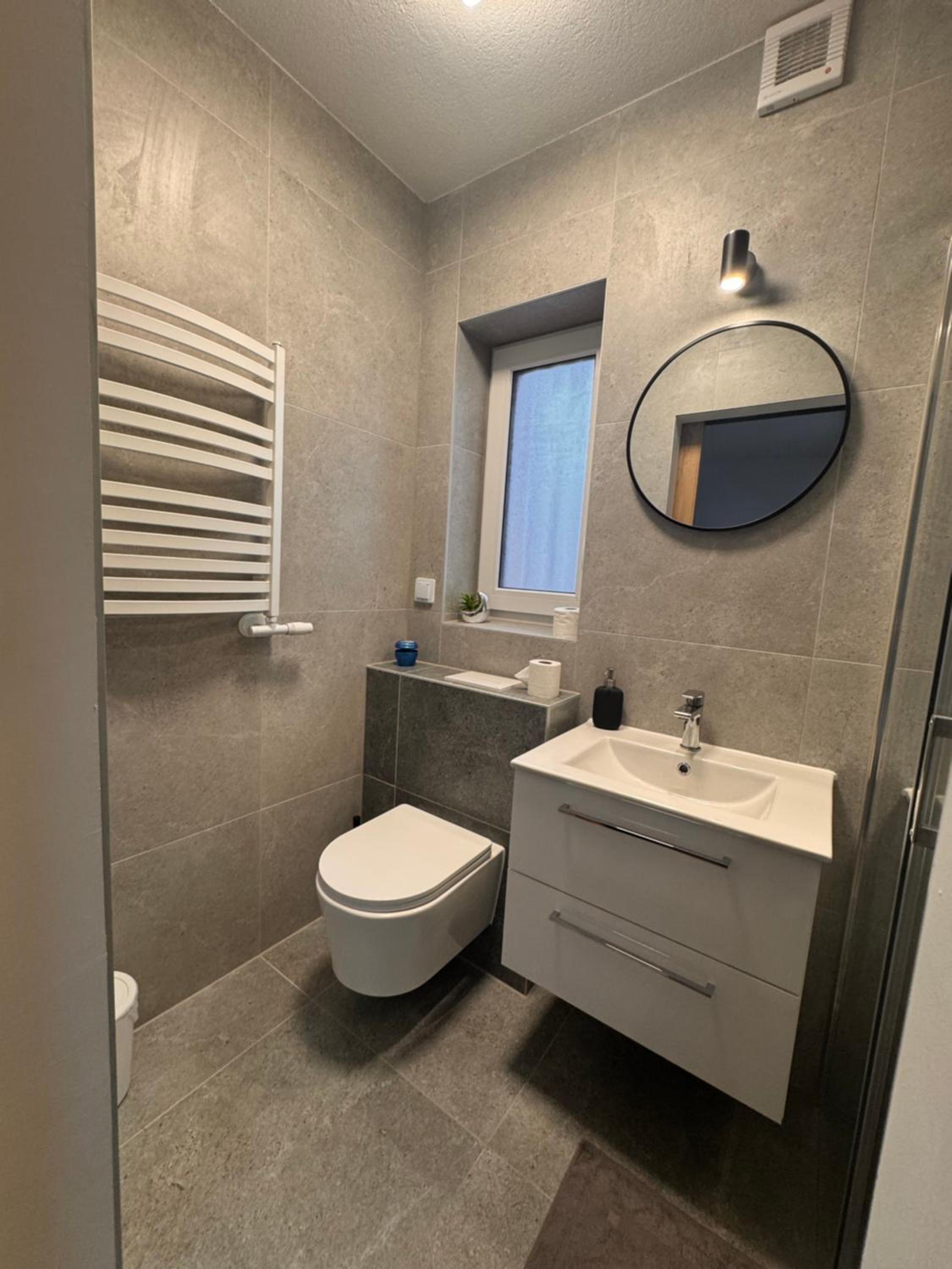 Double or Twin Room with Bathroom