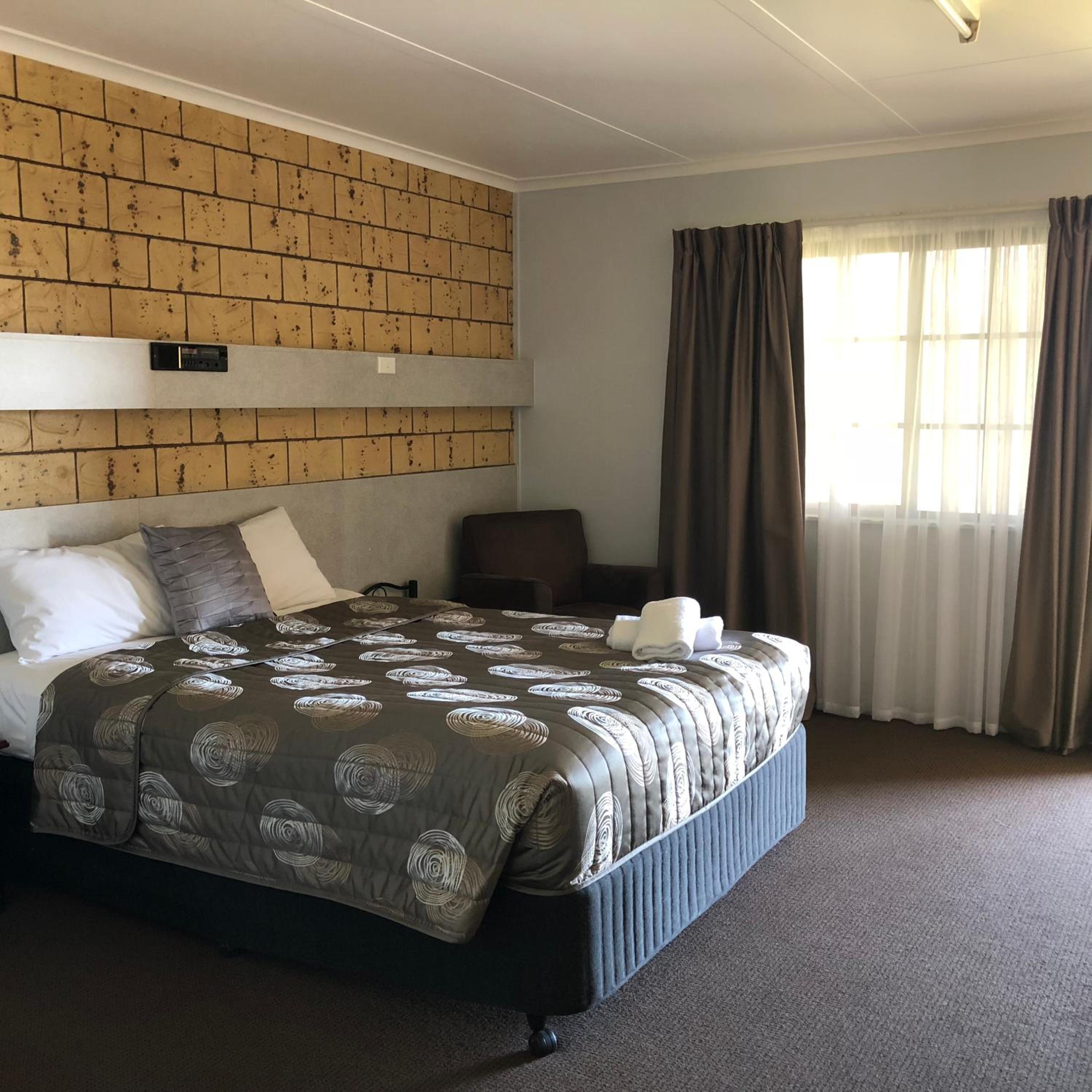 Standard Double Room - No Pets photo 3