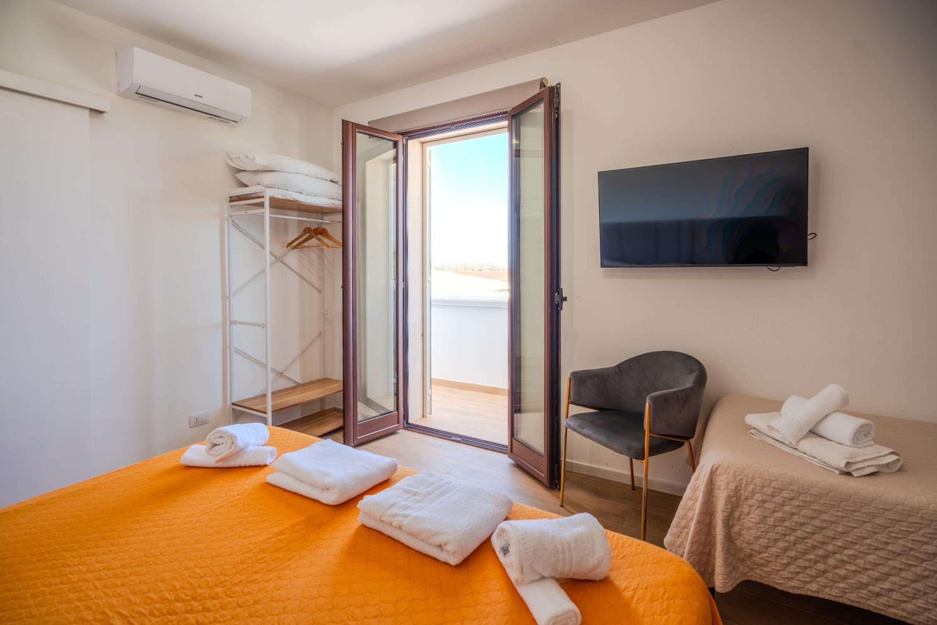 Classic Triple Room