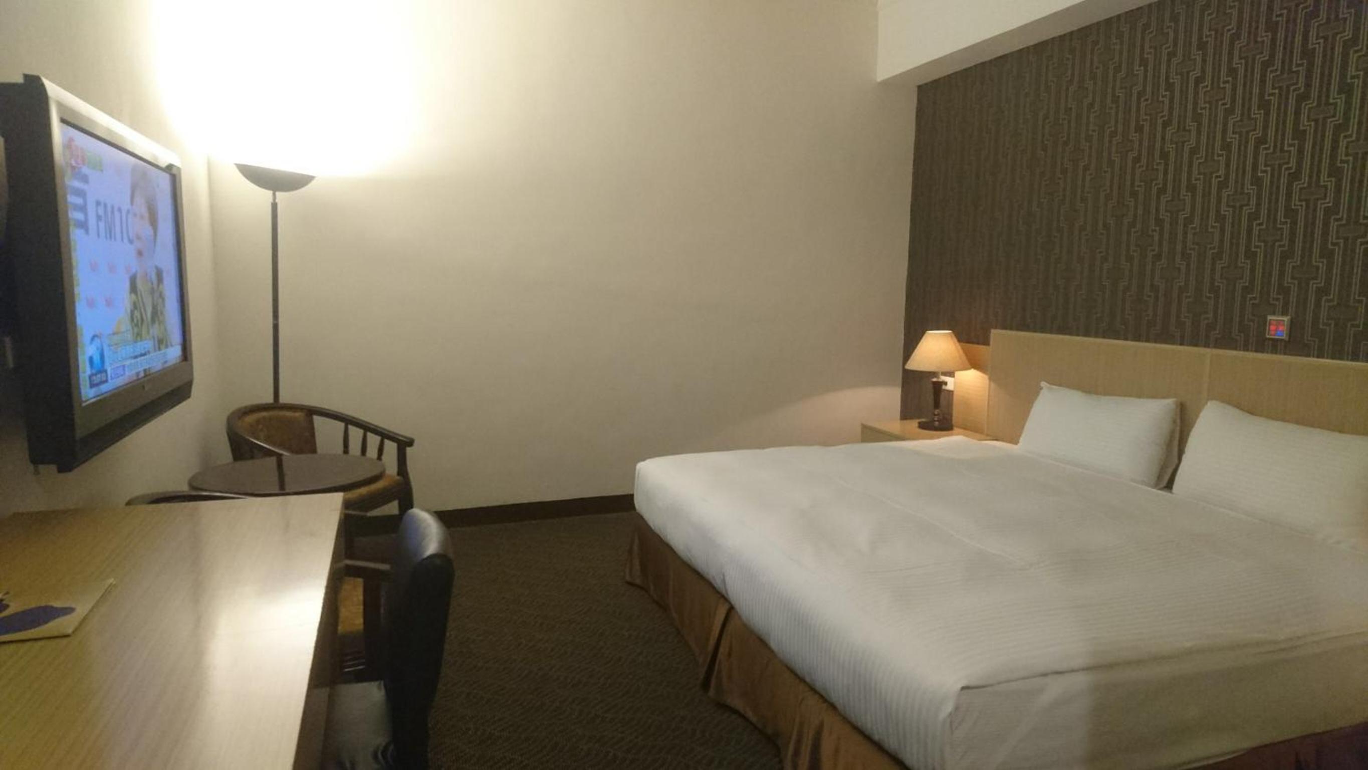 Economy Double Room with No Window photo 2