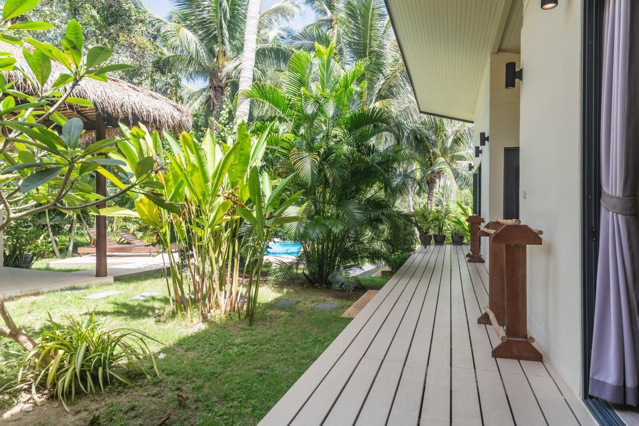 Villa photo 3