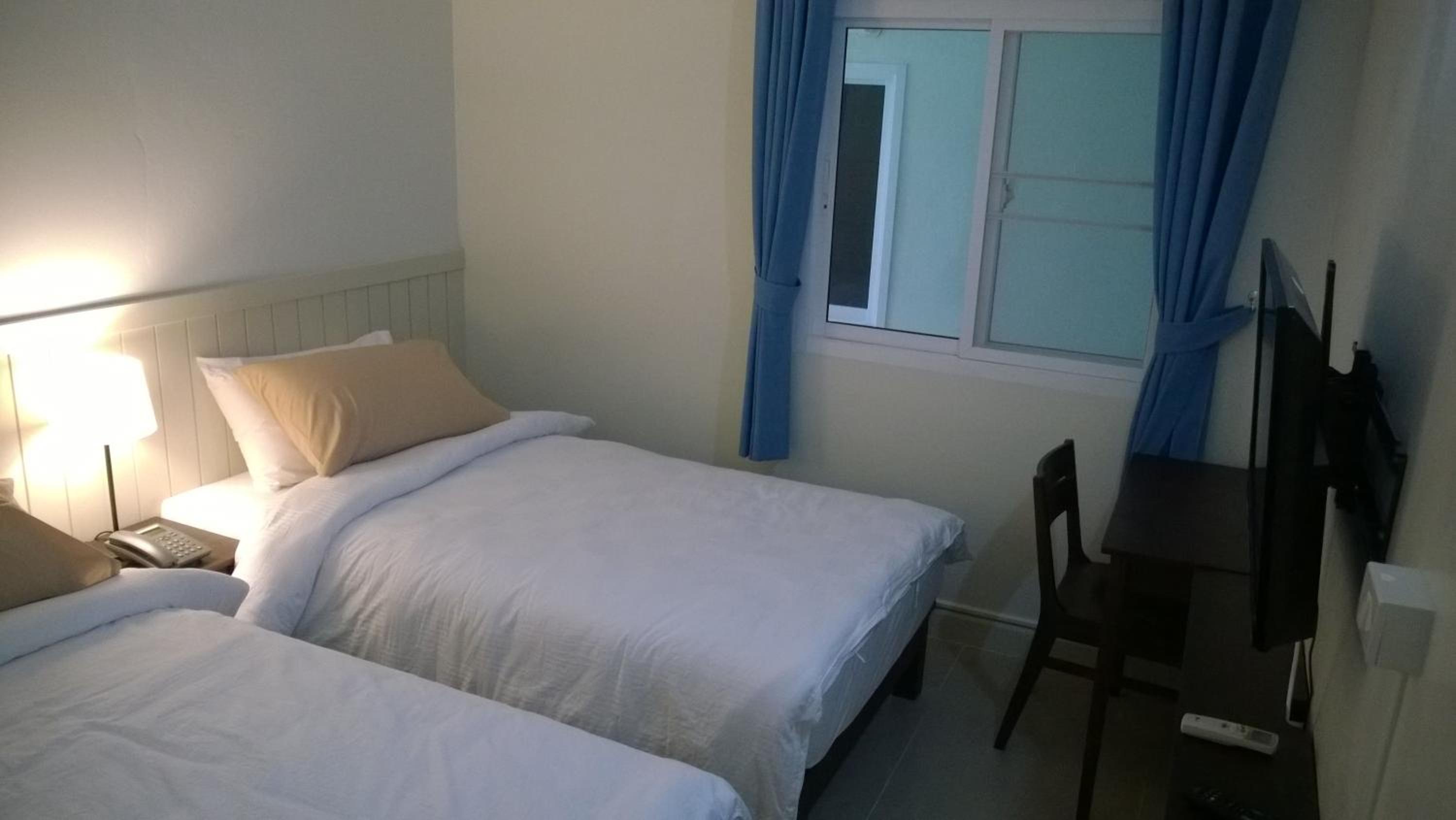 Standard Double Room - Photo 2