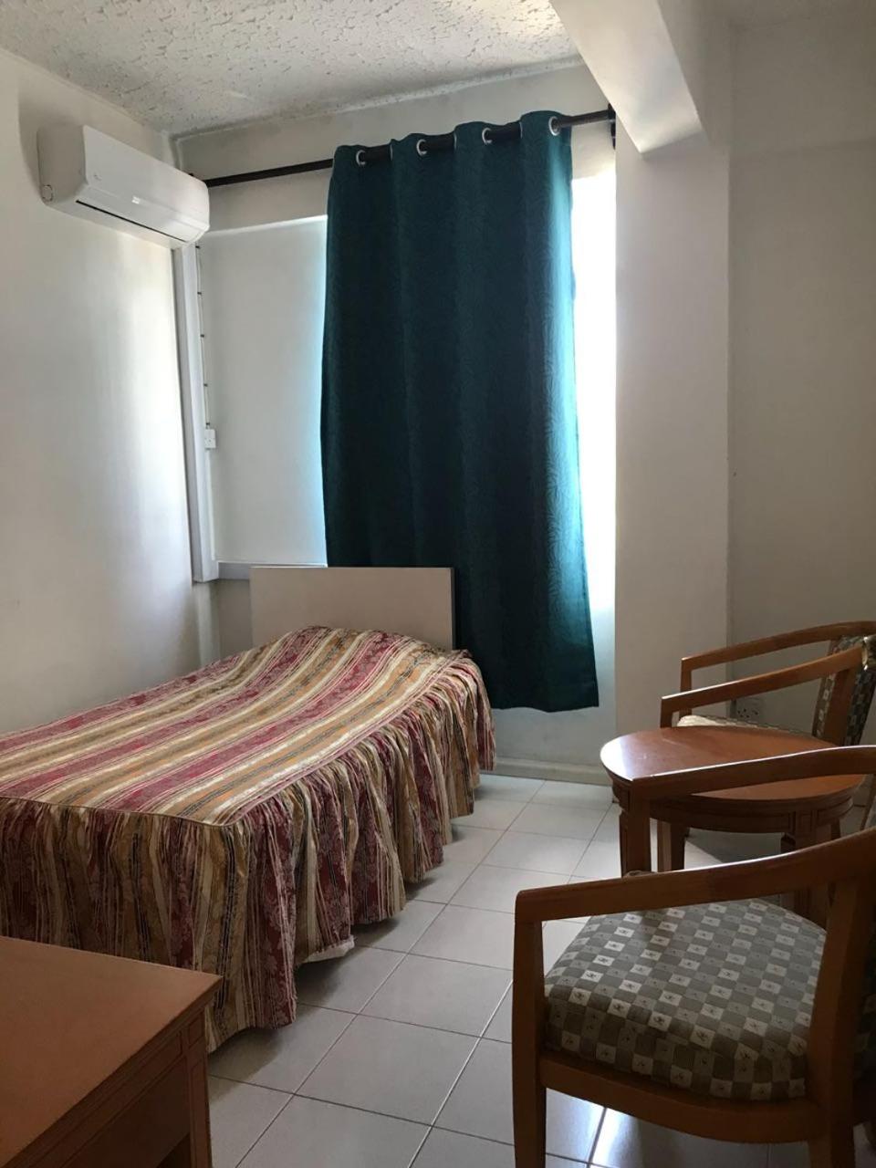Two-Bedroom Suite - Photo 3