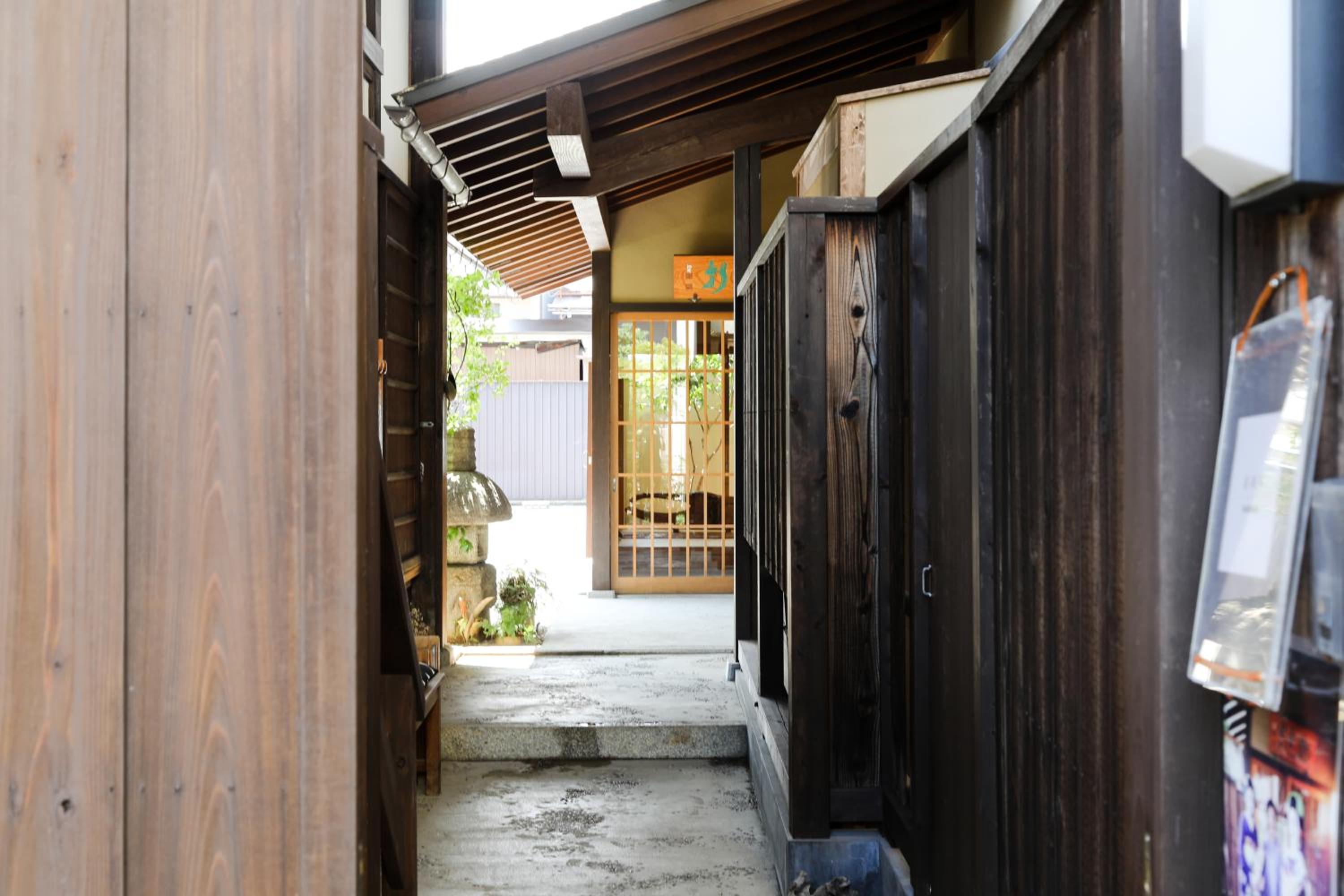 Family Room with Private Bathroom - Photo 43