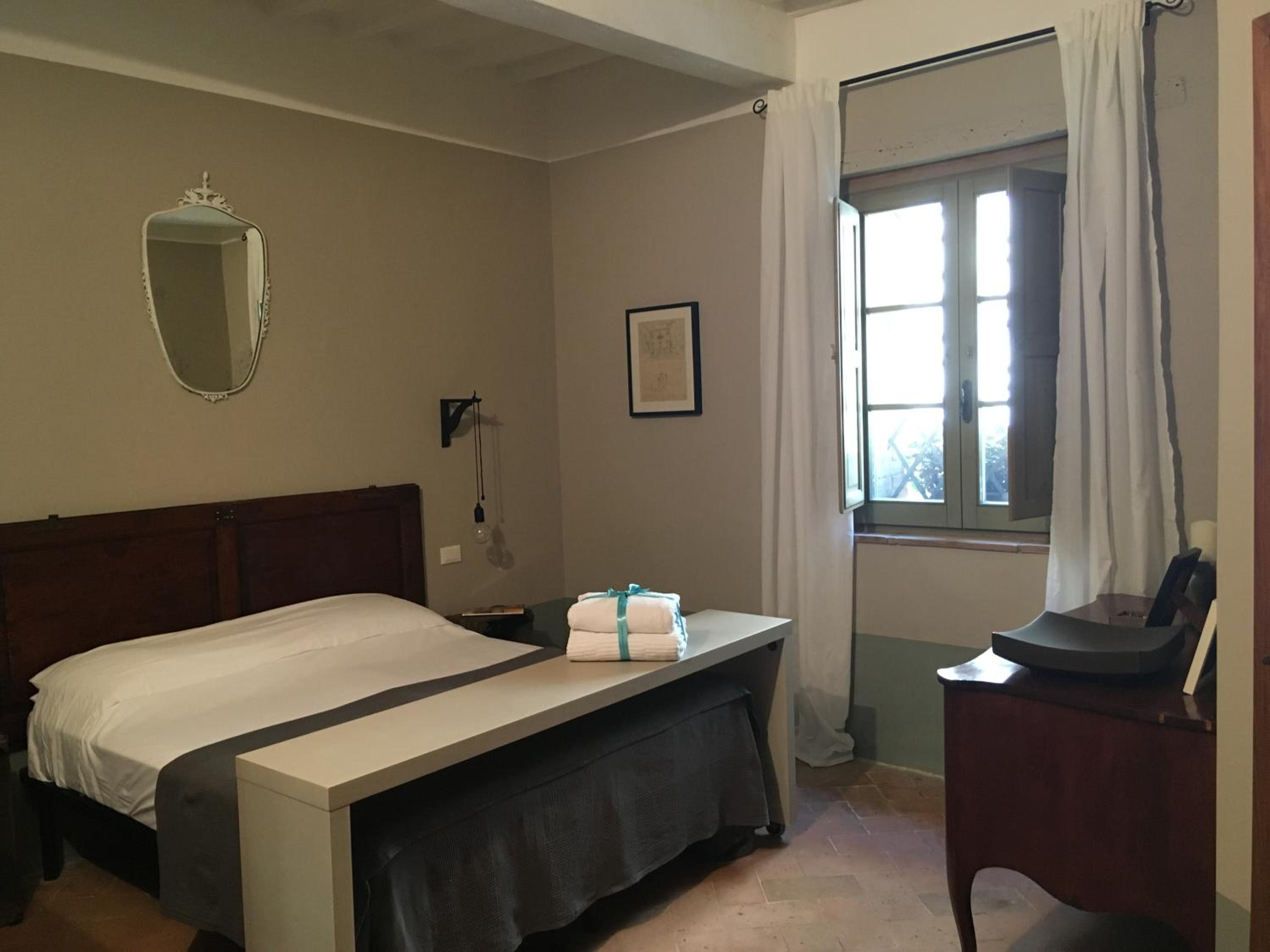 Deluxe Double Room - Photo 1