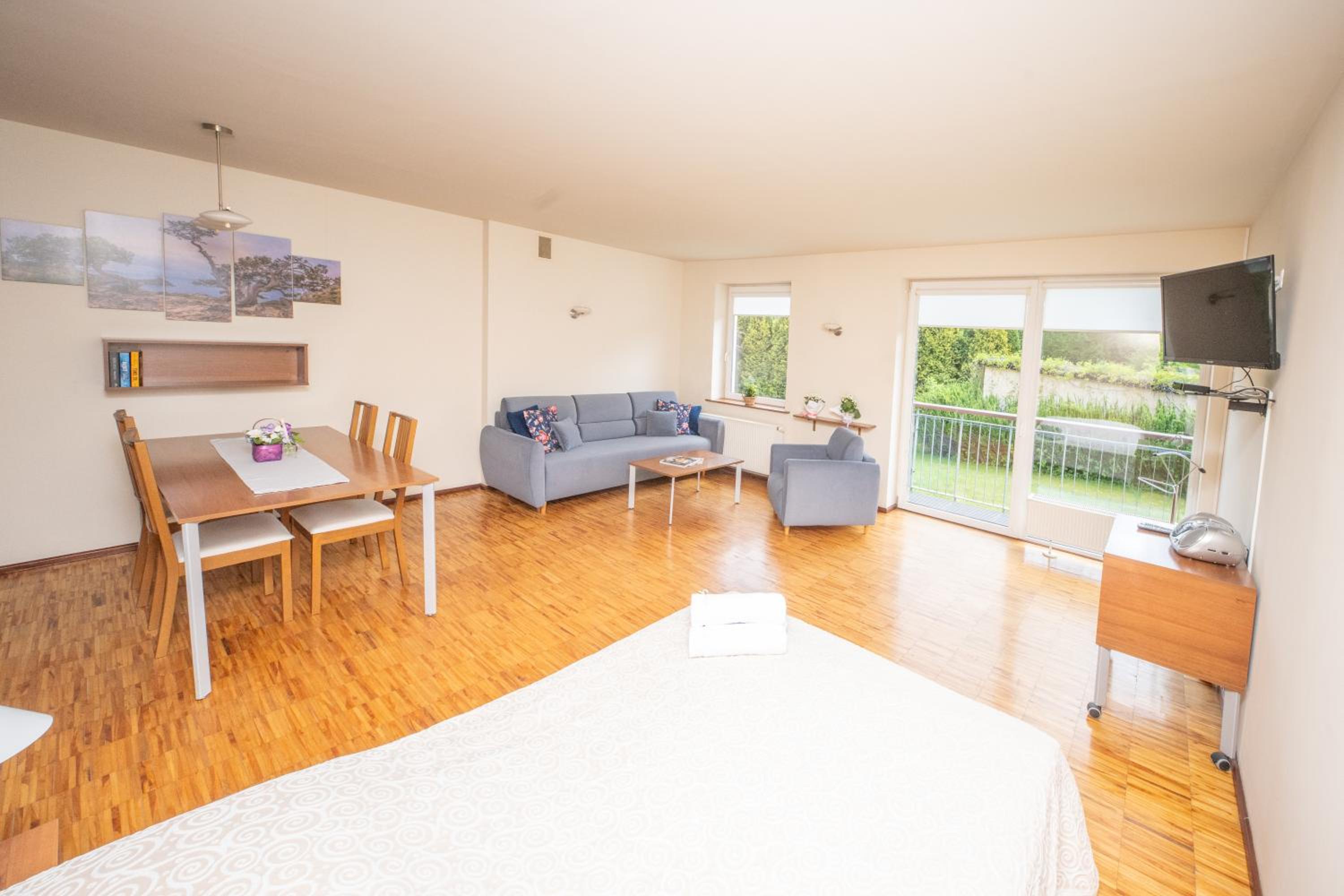 Triple Room with Balcony