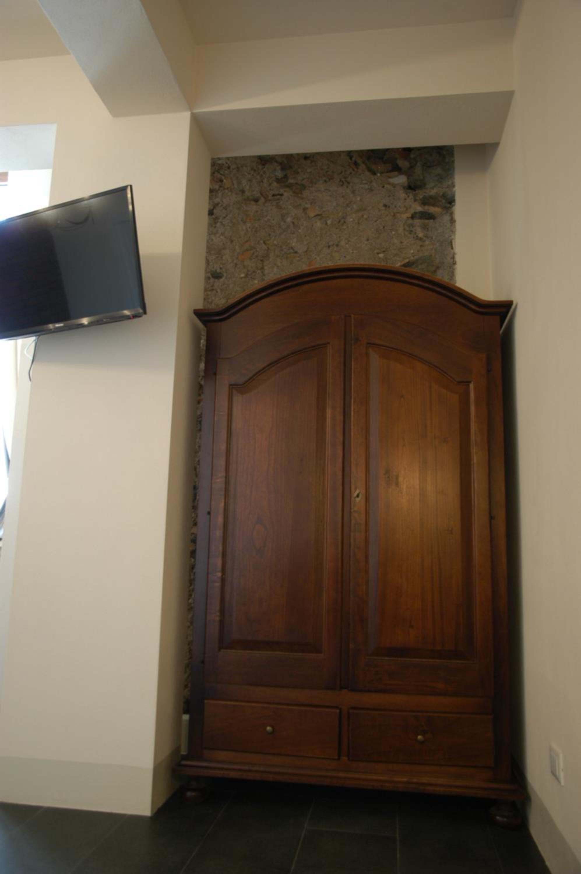 Triple Room with Private Bathroom photo 2
