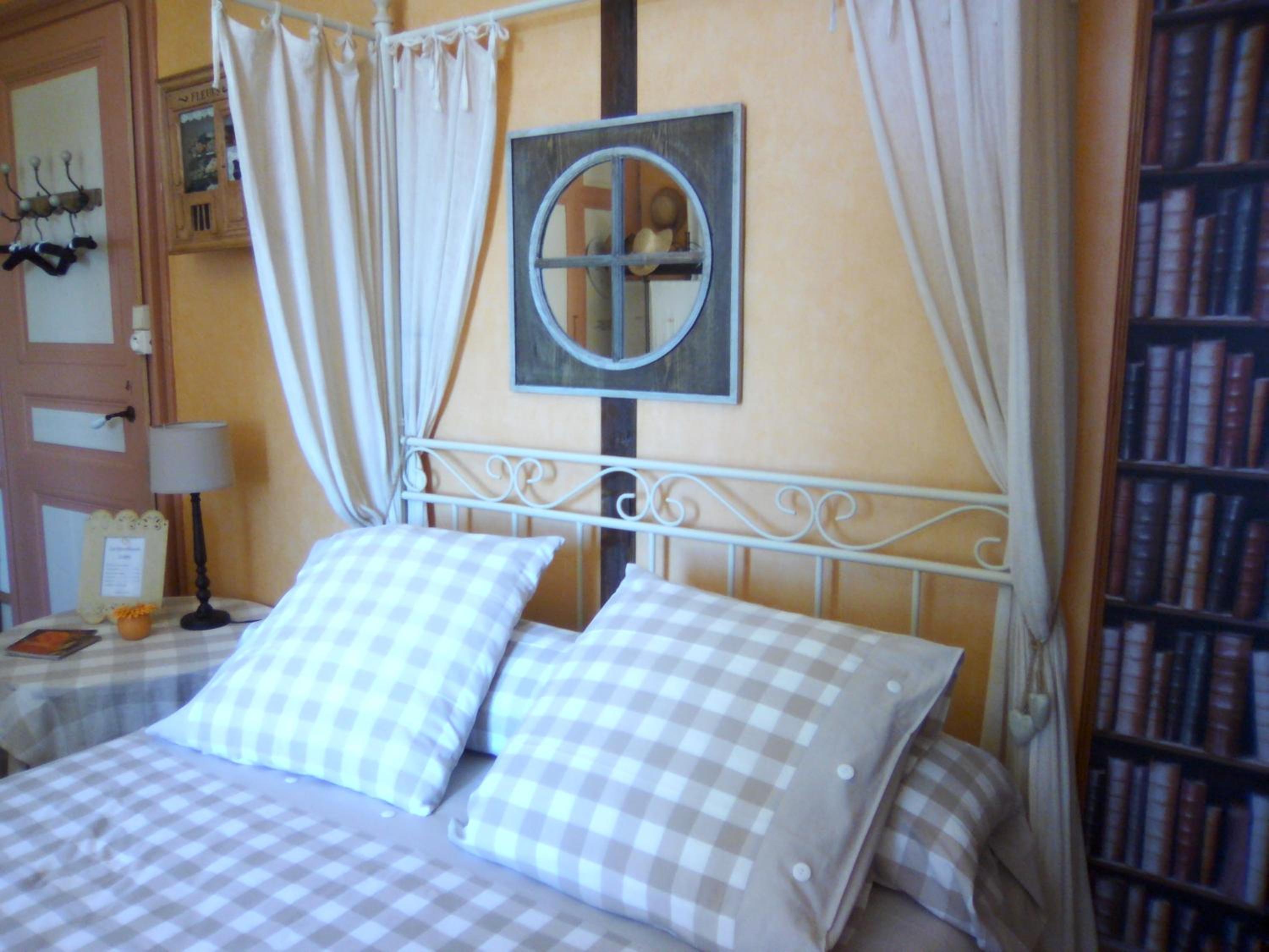 Double Room - Photo 3