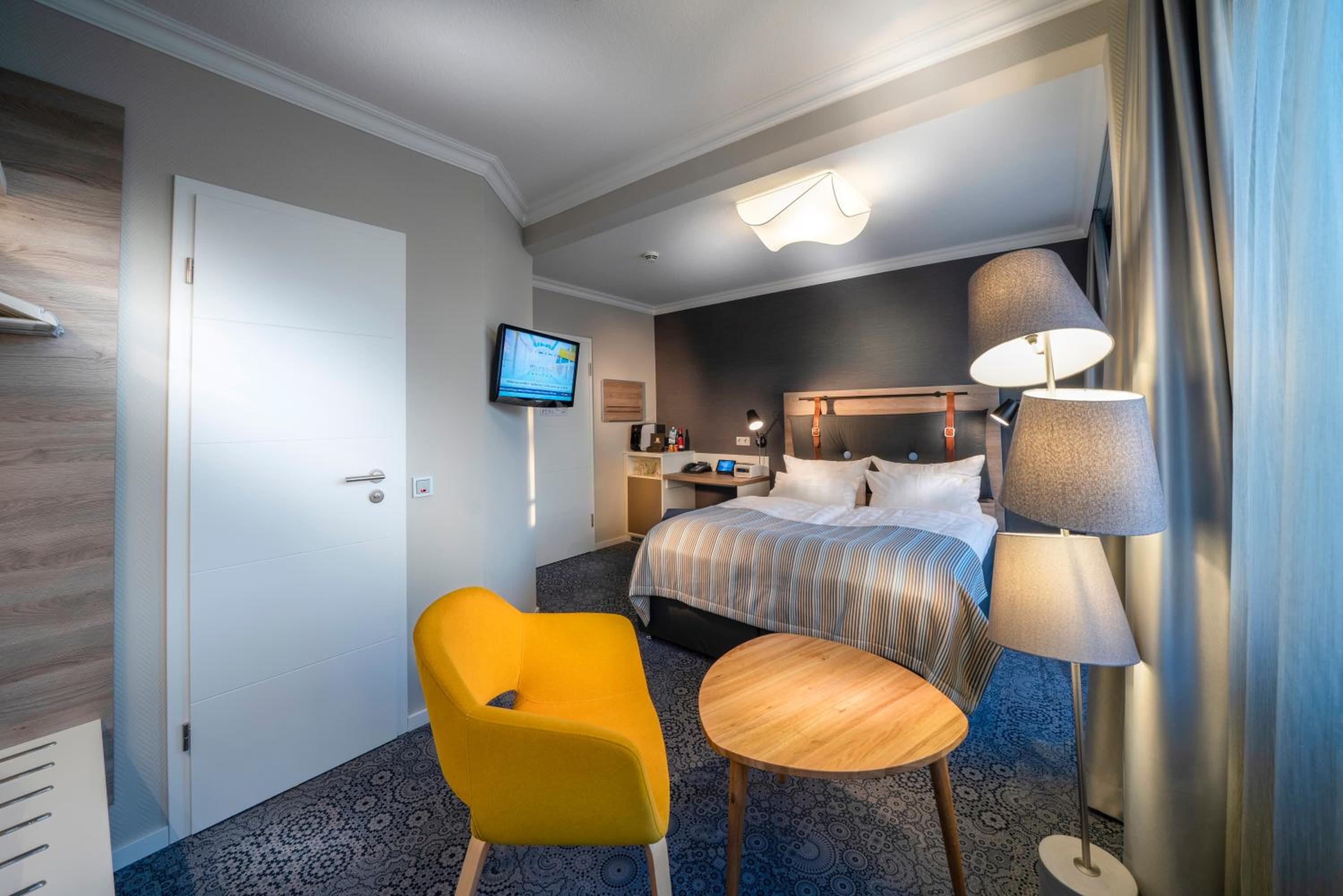 Standart Double Room with Side Sea View photo 1