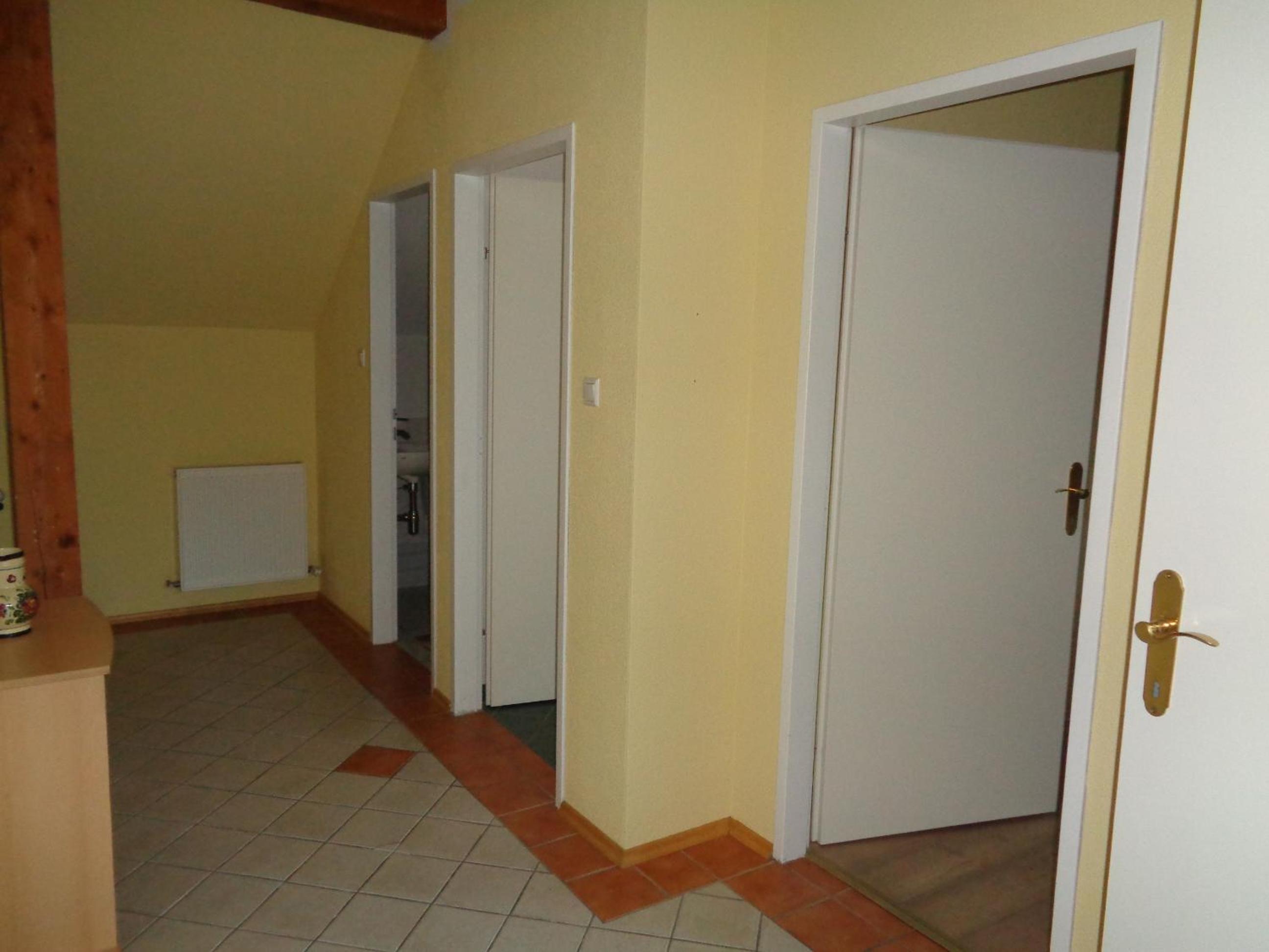 Two-Bedroom Apartment - Photo 9