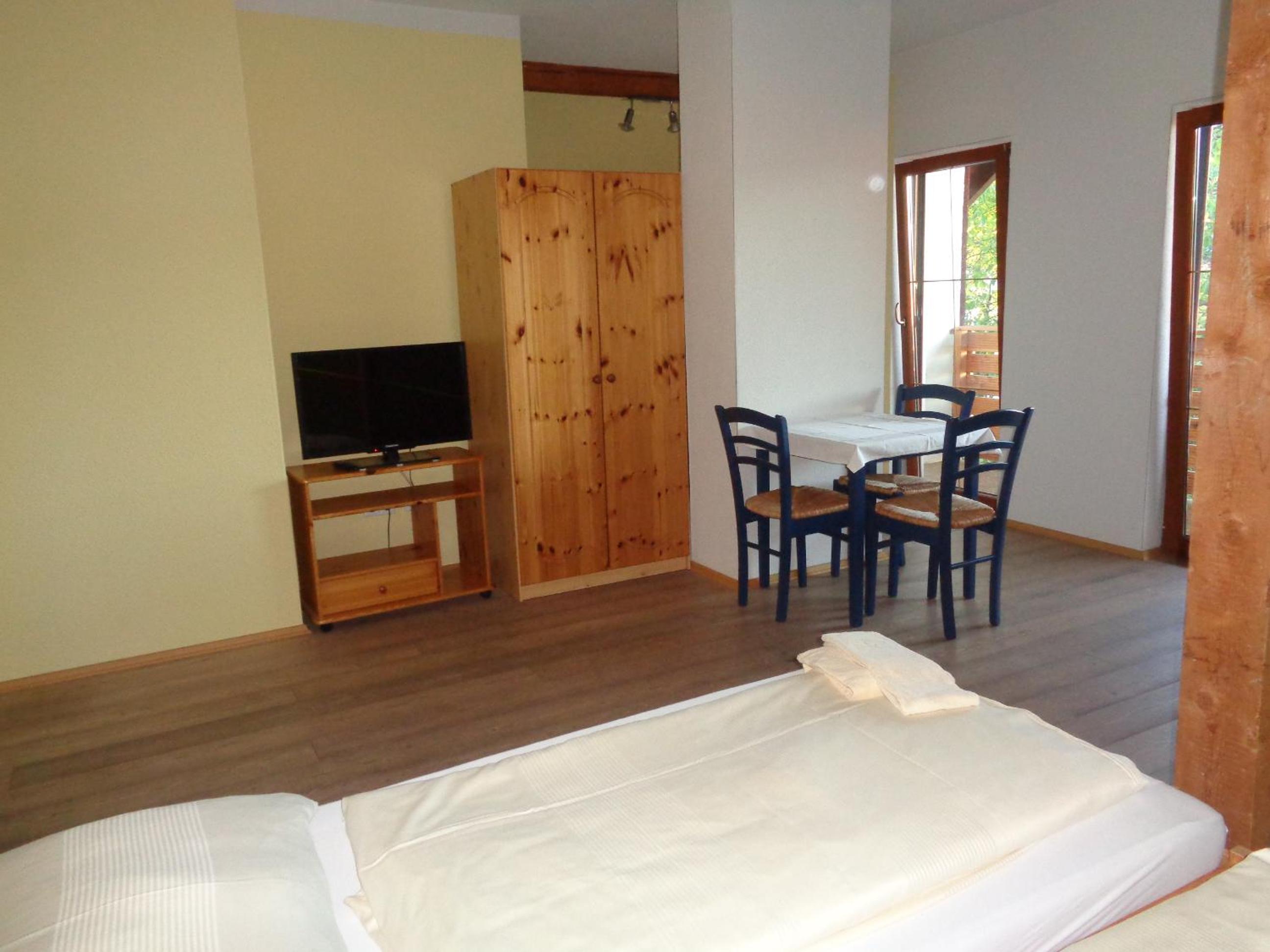 Two-Bedroom Apartment - Photo 4