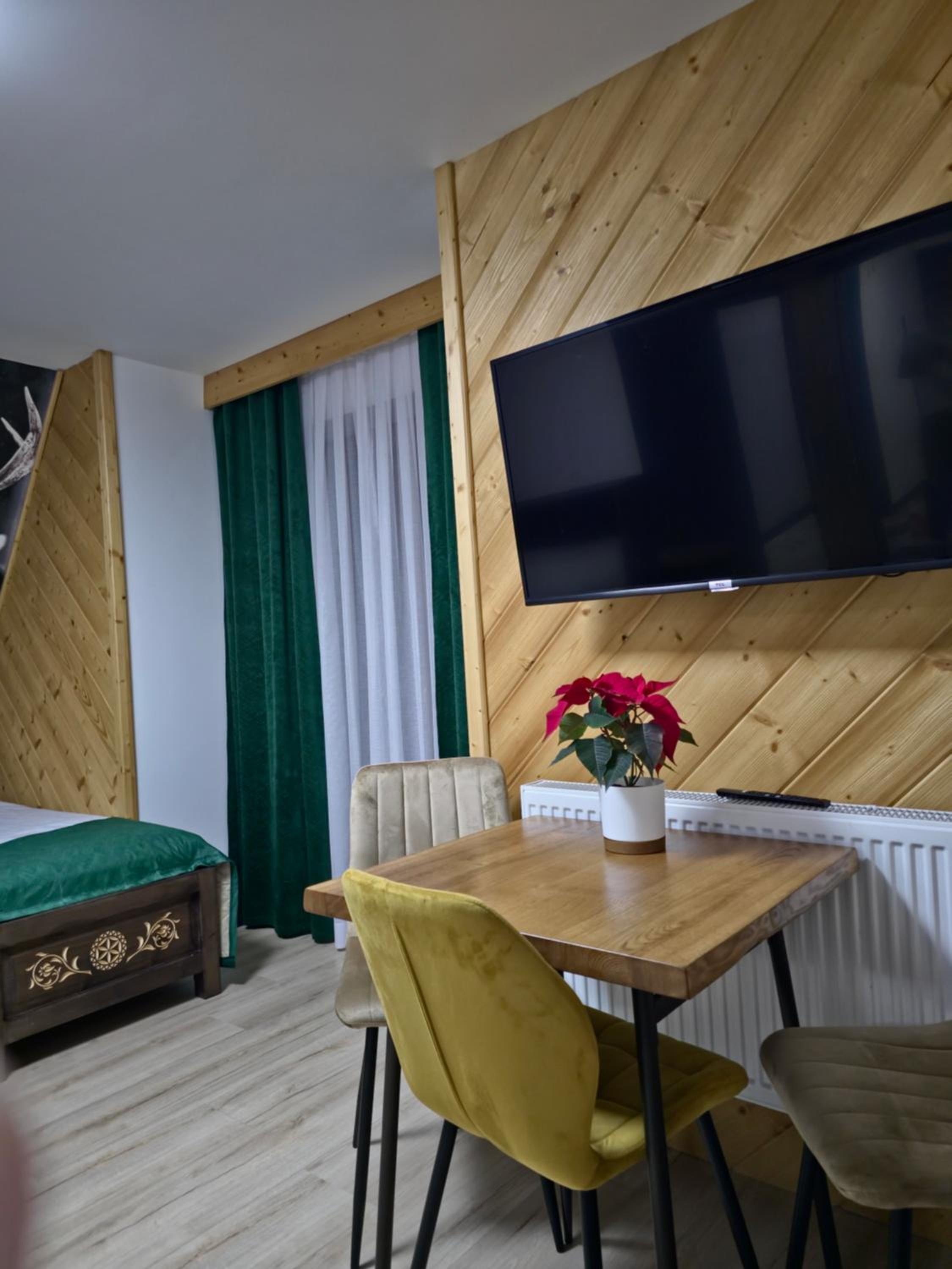 Quadruple Room with Bathroom