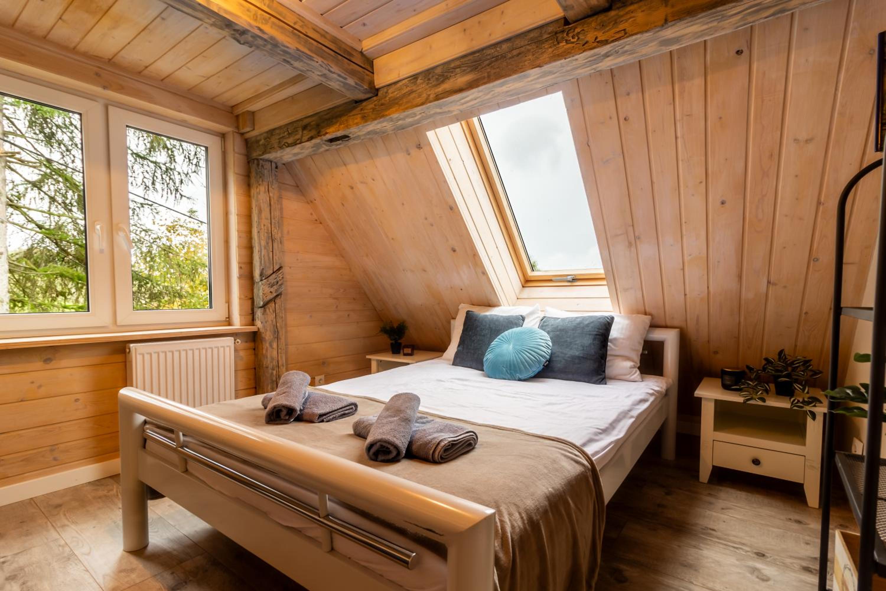 Double Room with Shared Bathroom