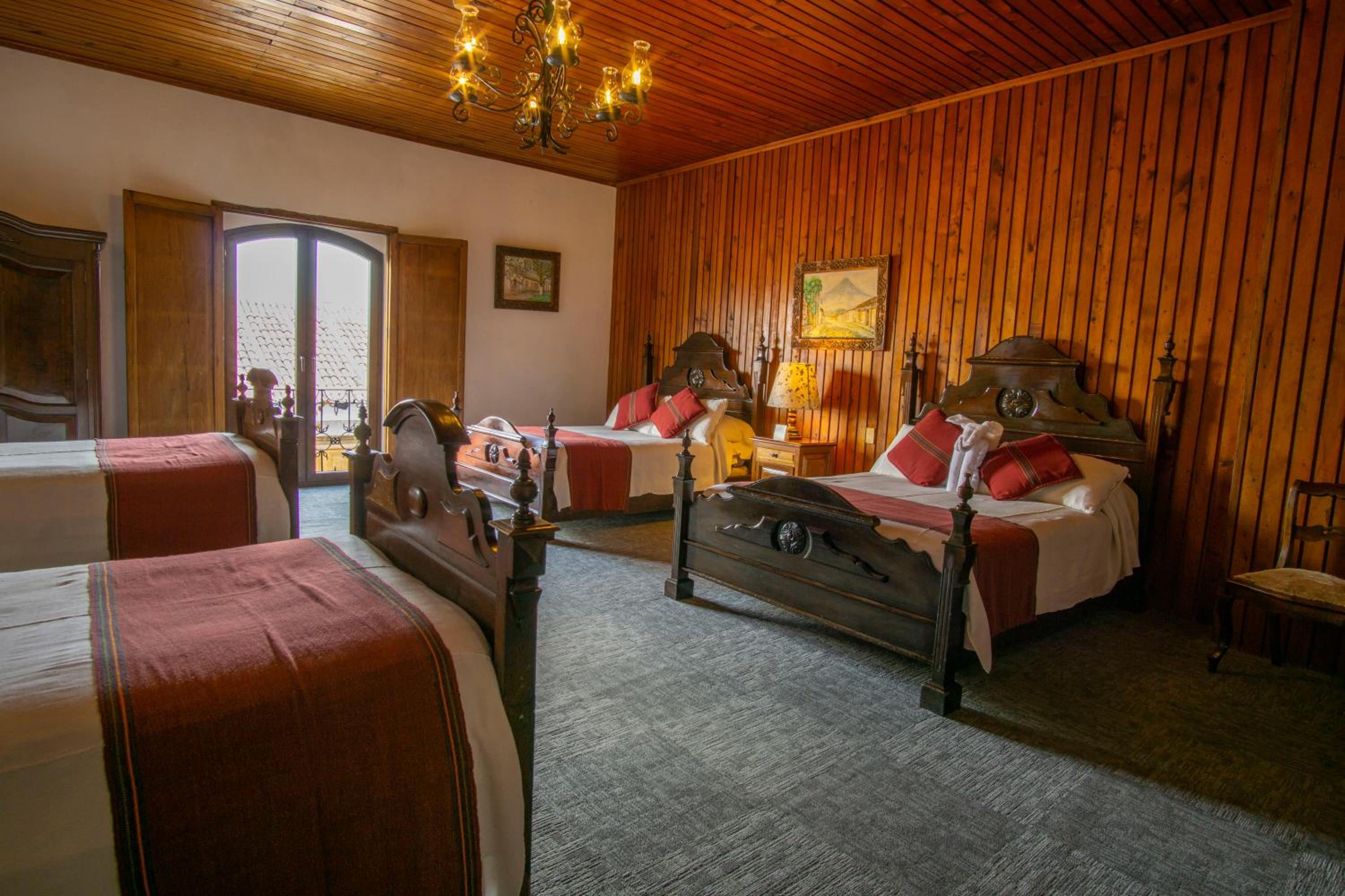 Standard Quadruple Room